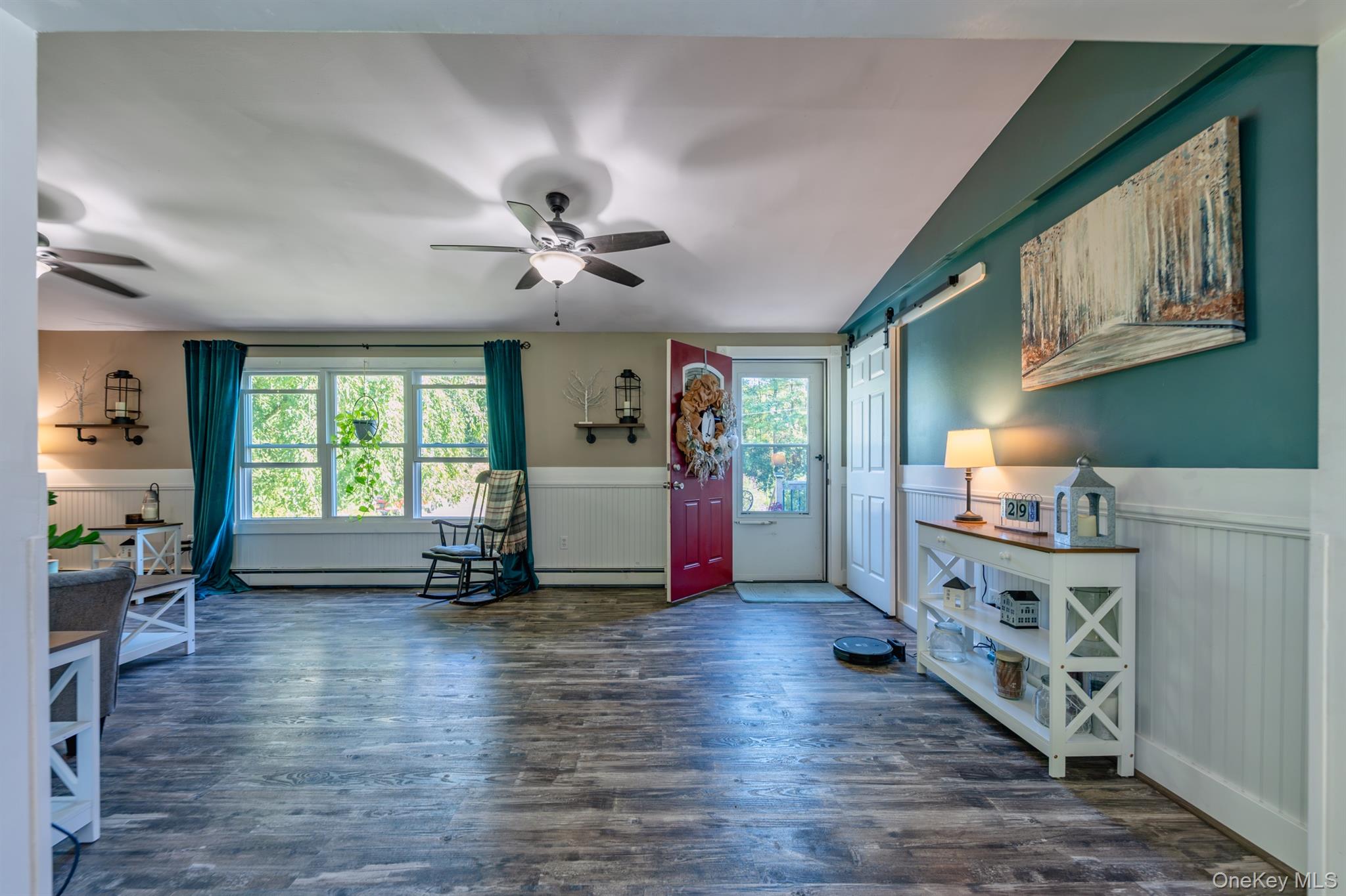 28 Buck Lane – For Sale photo 12