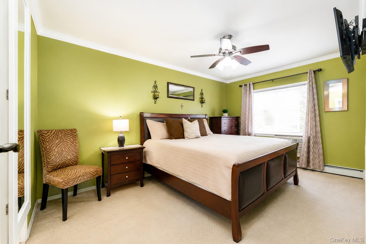 838 Pelhamdale Avenue, Unit 2H photo 12