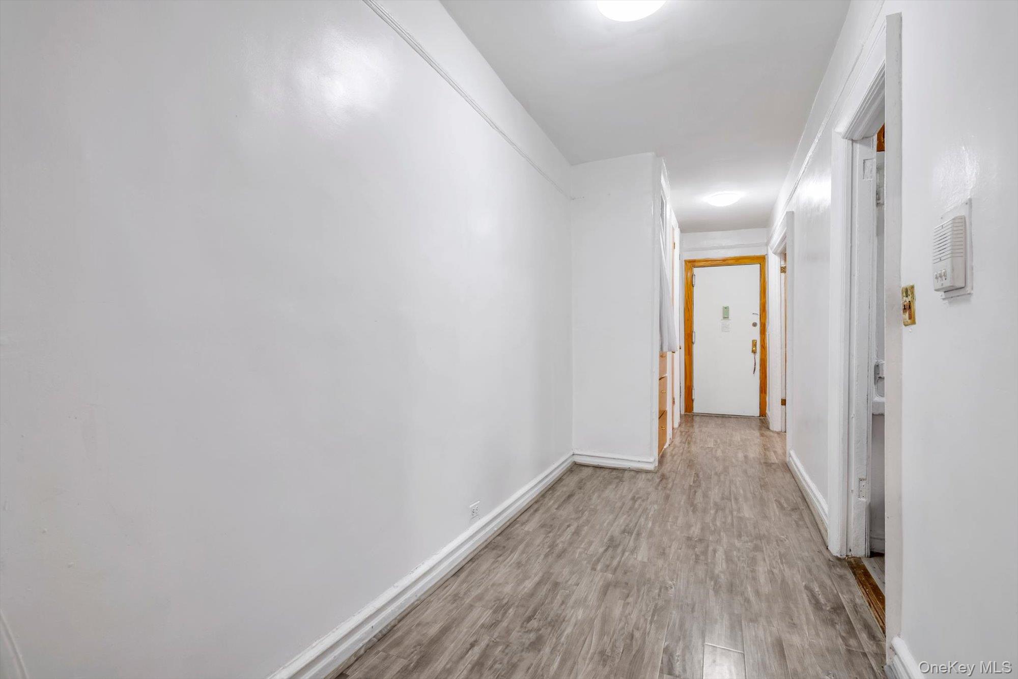 1711 Davidson Avenue, Unit 1N photo 2