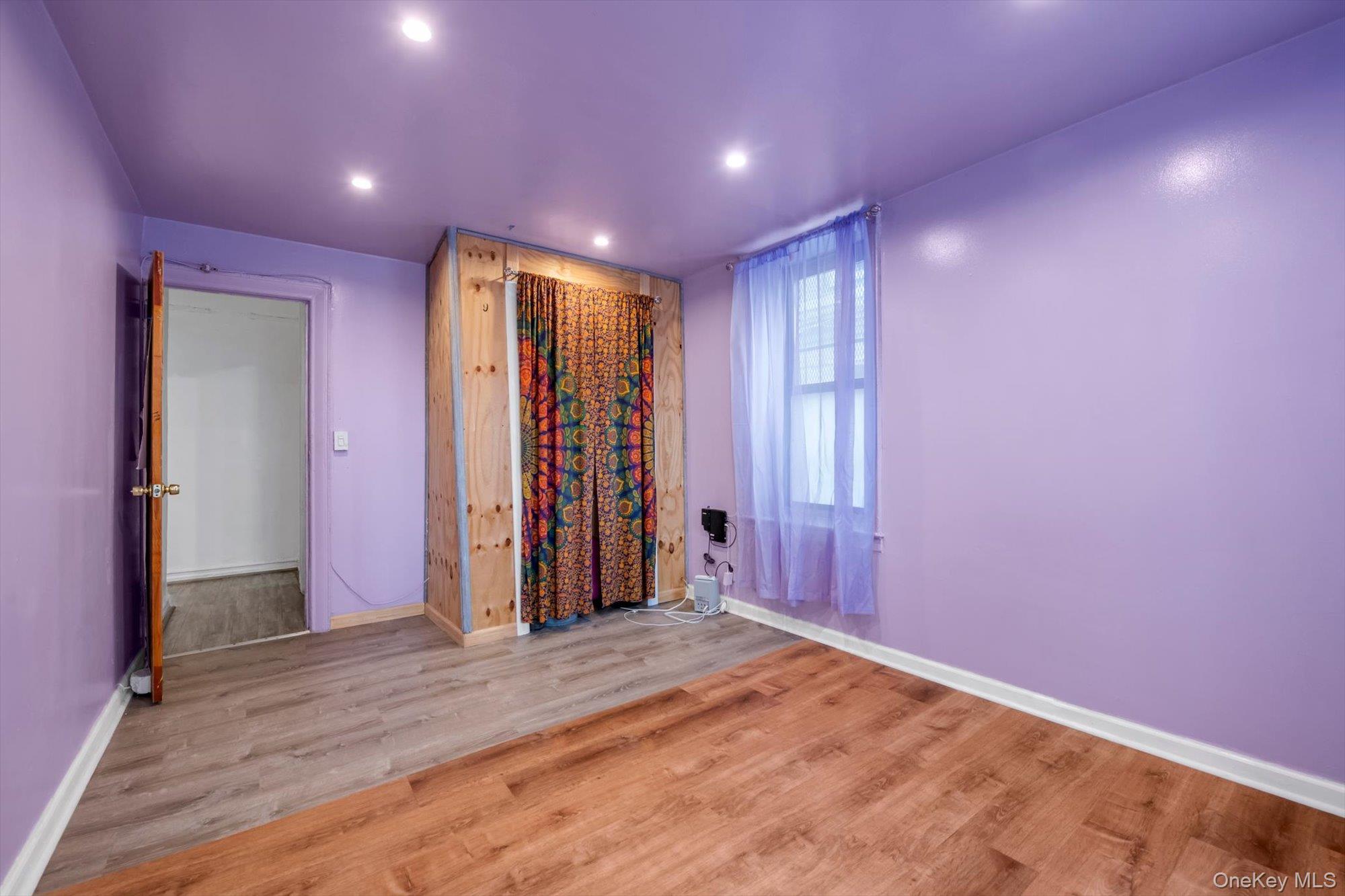 1711 Davidson Avenue, Unit 1N photo 7