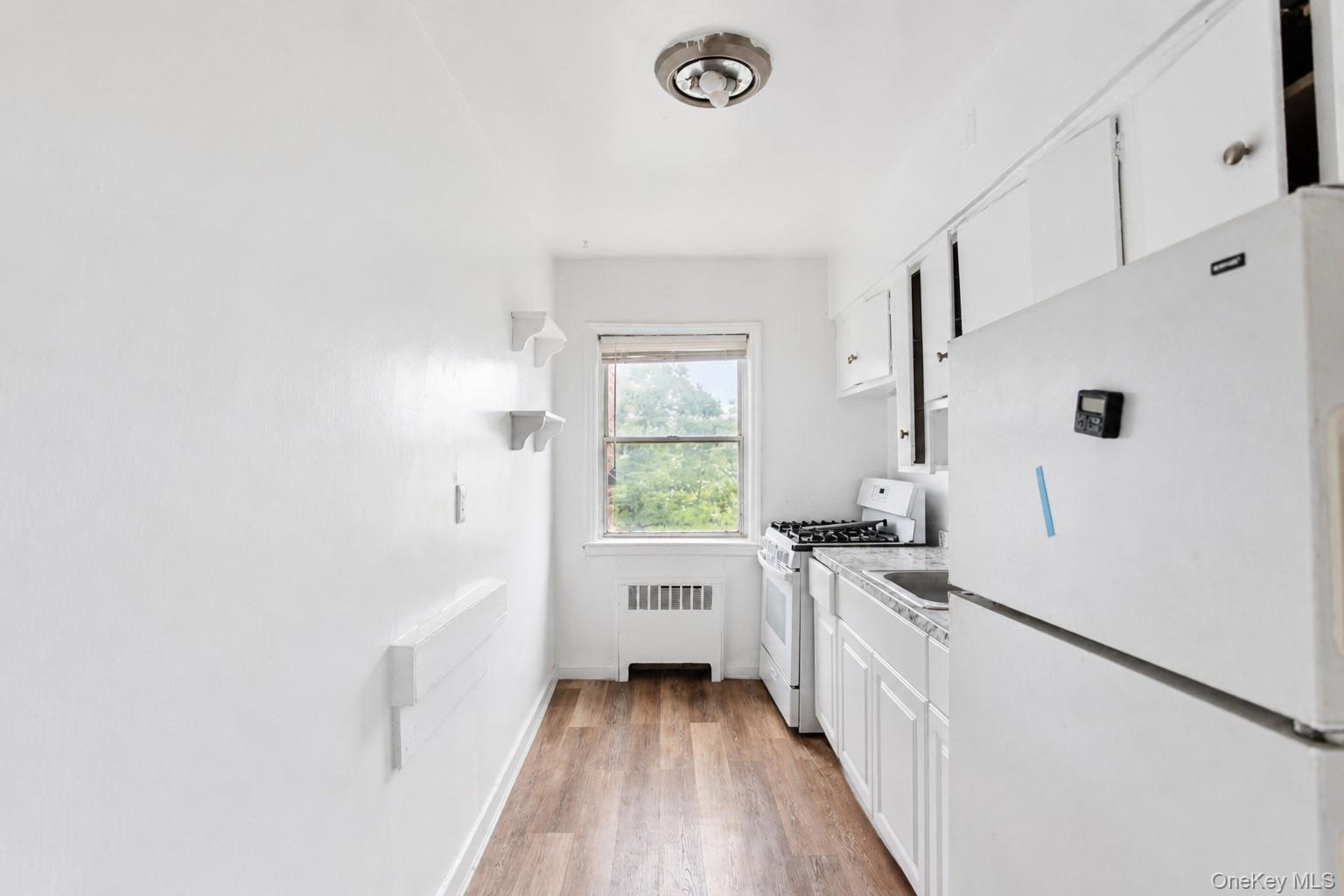 345 Shore Road, Unit 2E photo 8