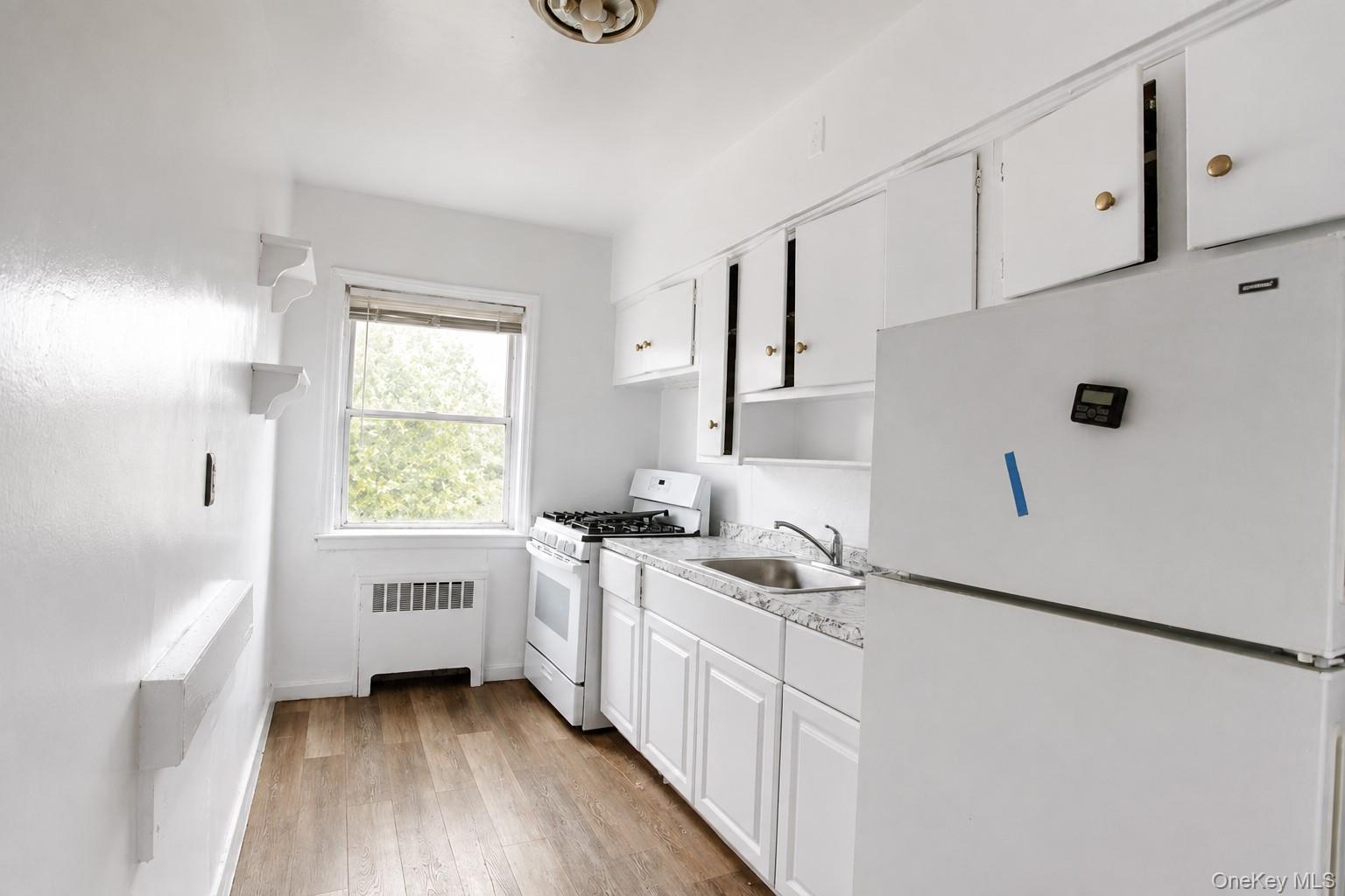 345 Shore Road, Unit 2E photo 9