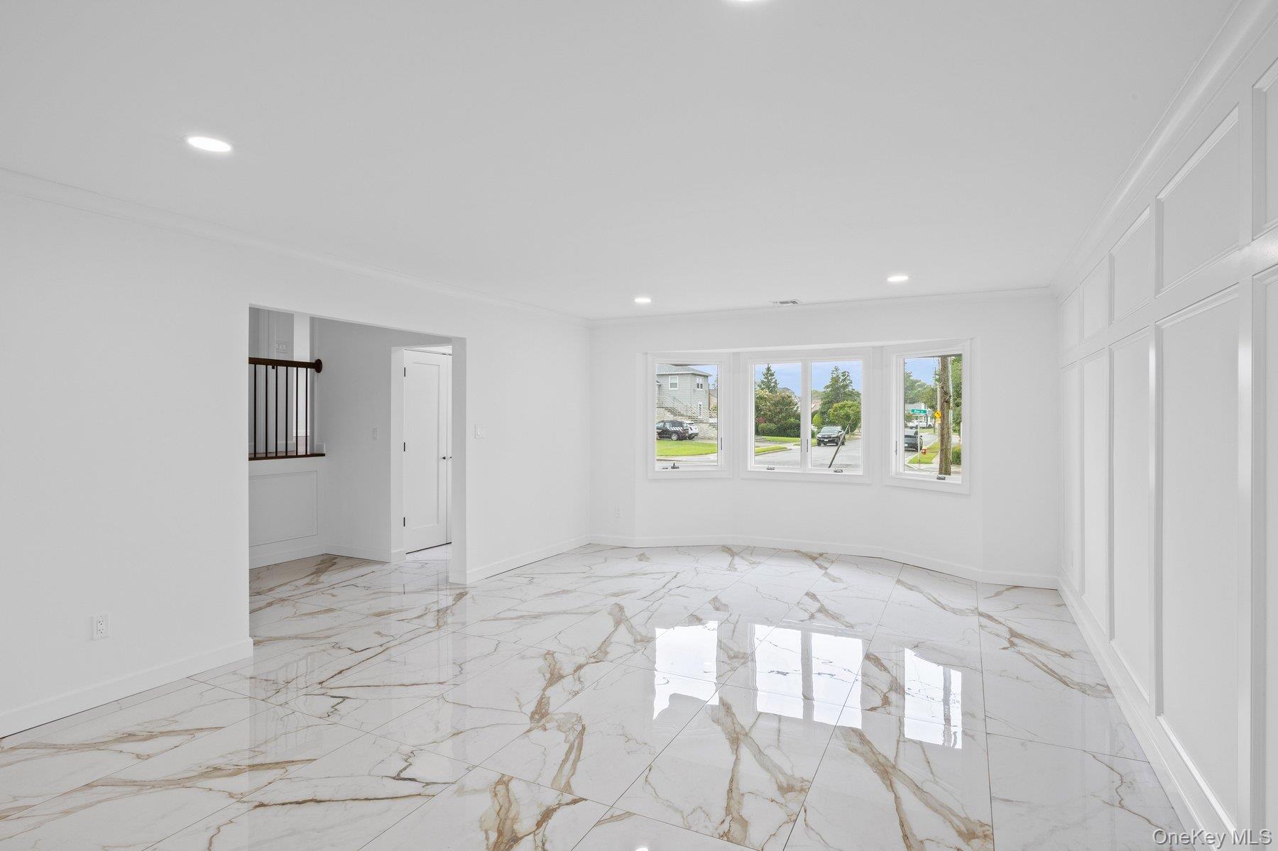 2819 Bay Drive – For Sale photo 6