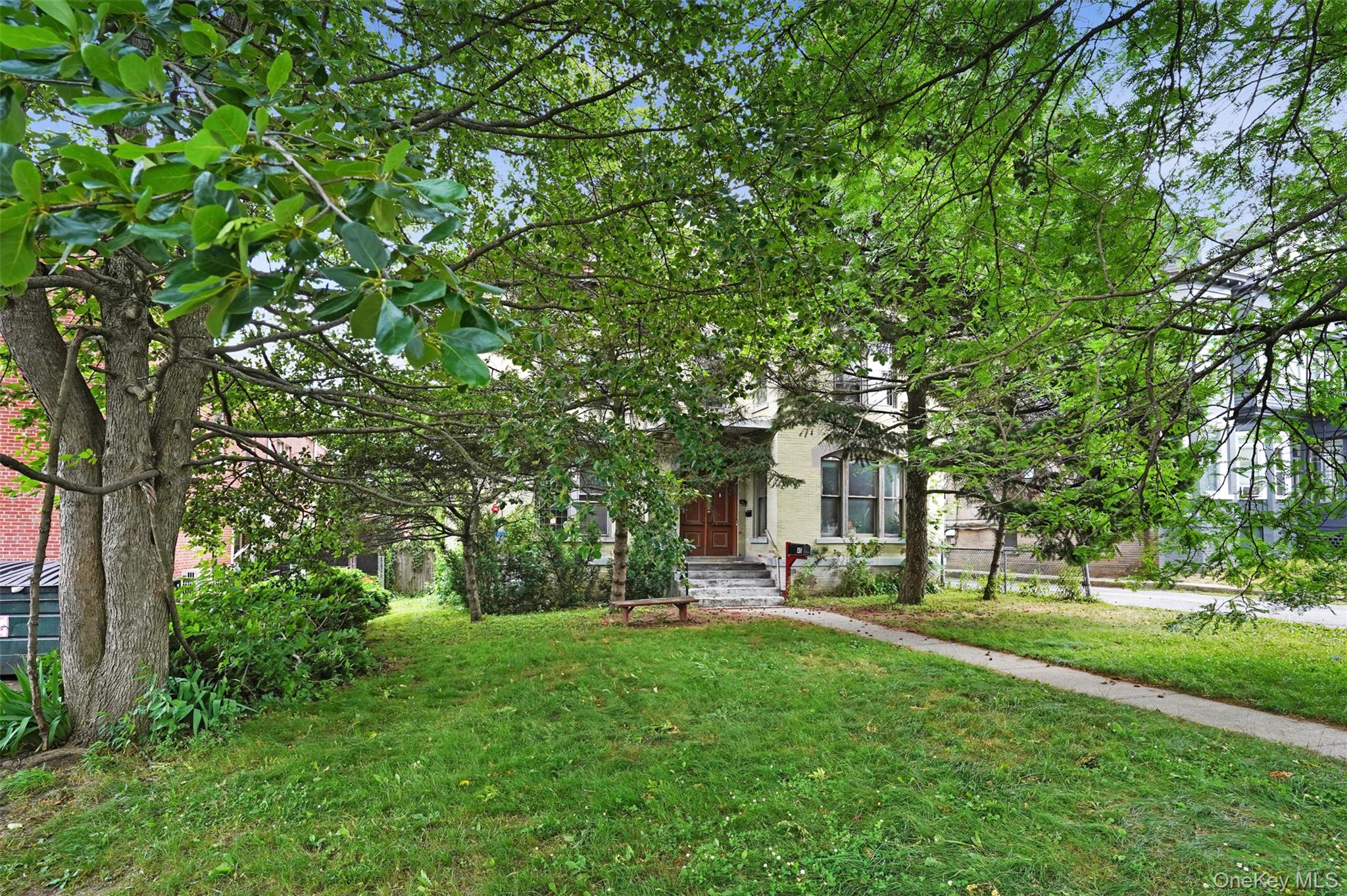 40 S Hamilton Street – For Sale photo 39