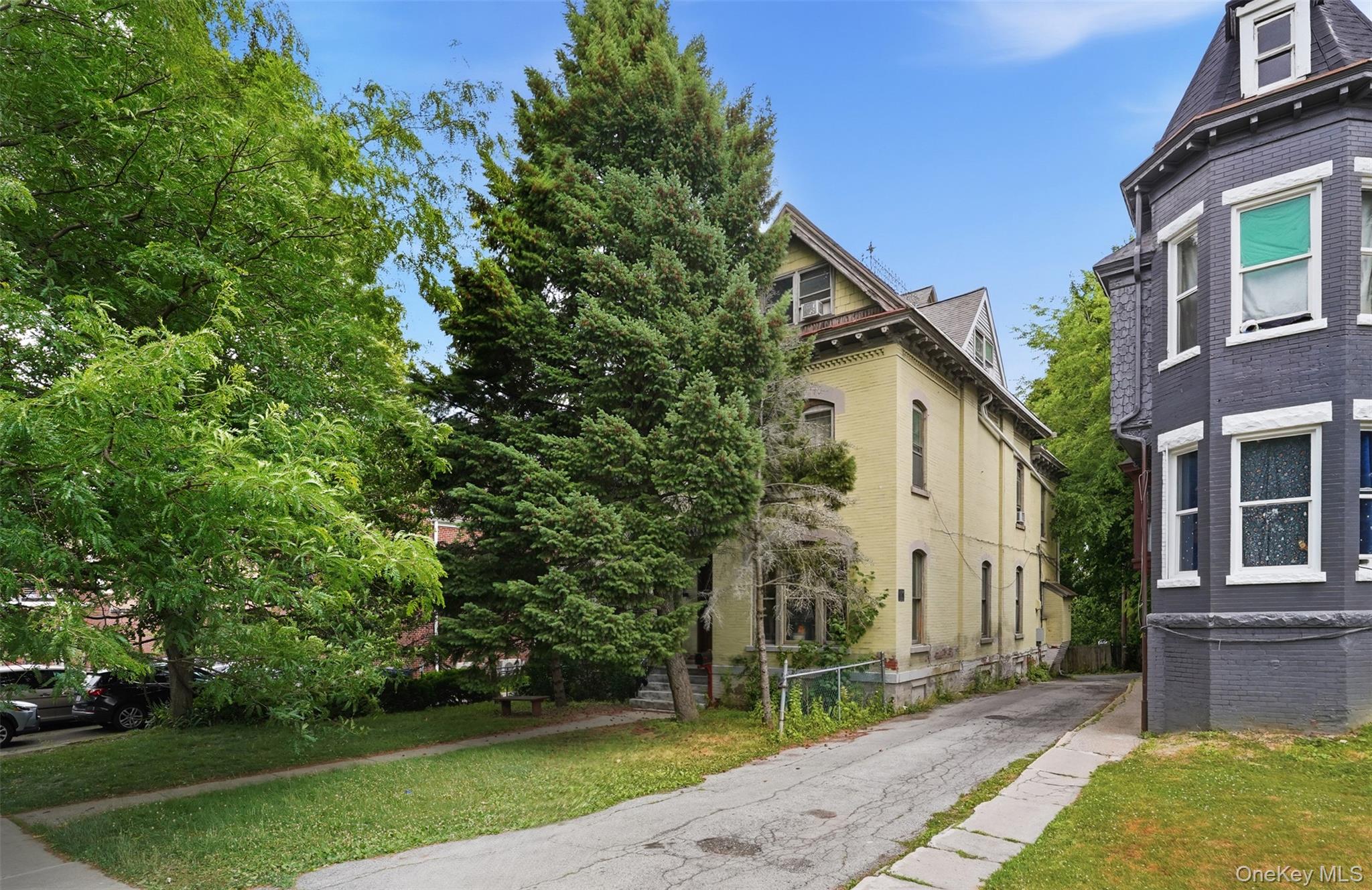 40 S Hamilton Street – For Sale photo 4