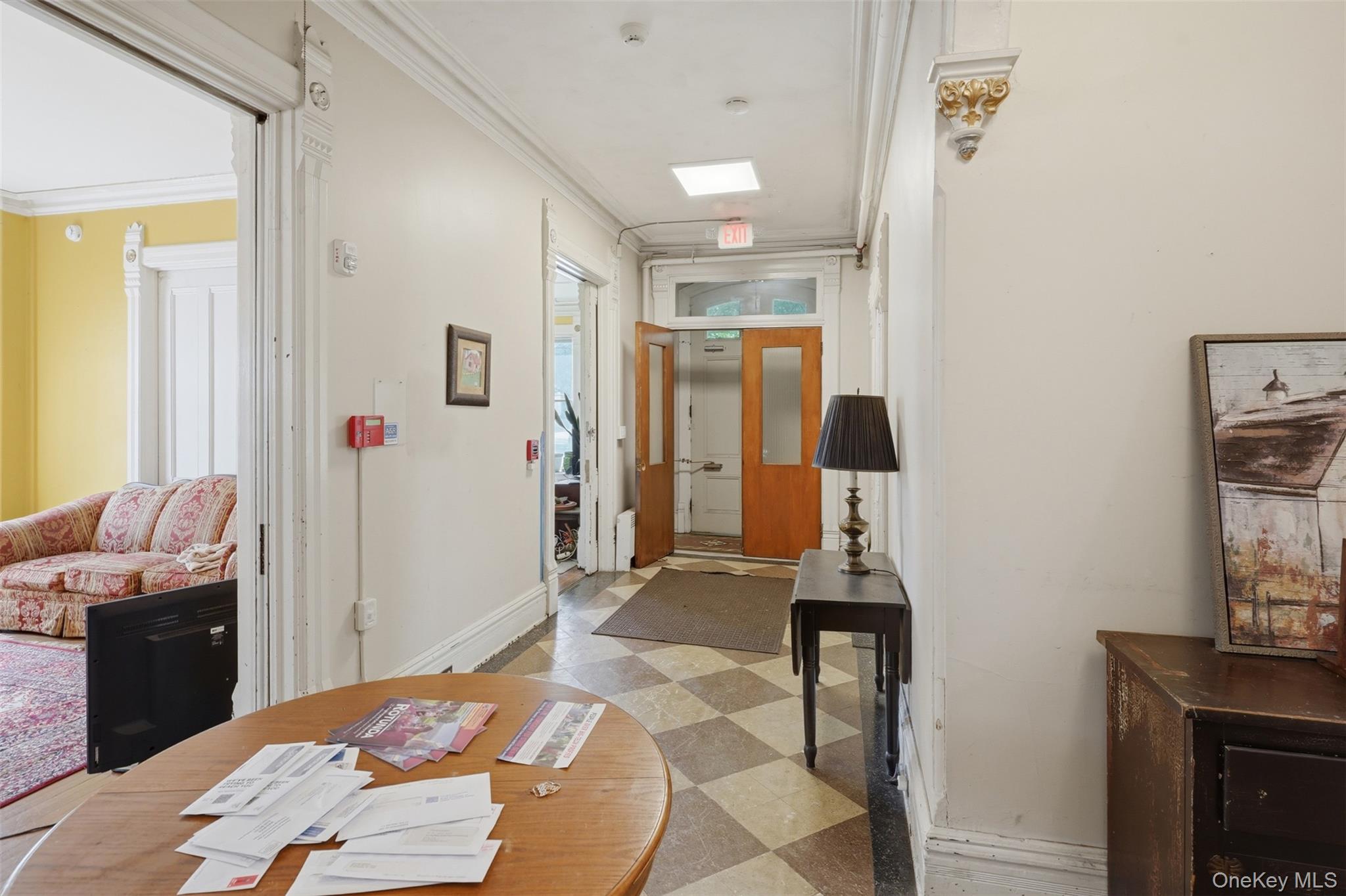 40 S Hamilton Street – For Sale photo 6