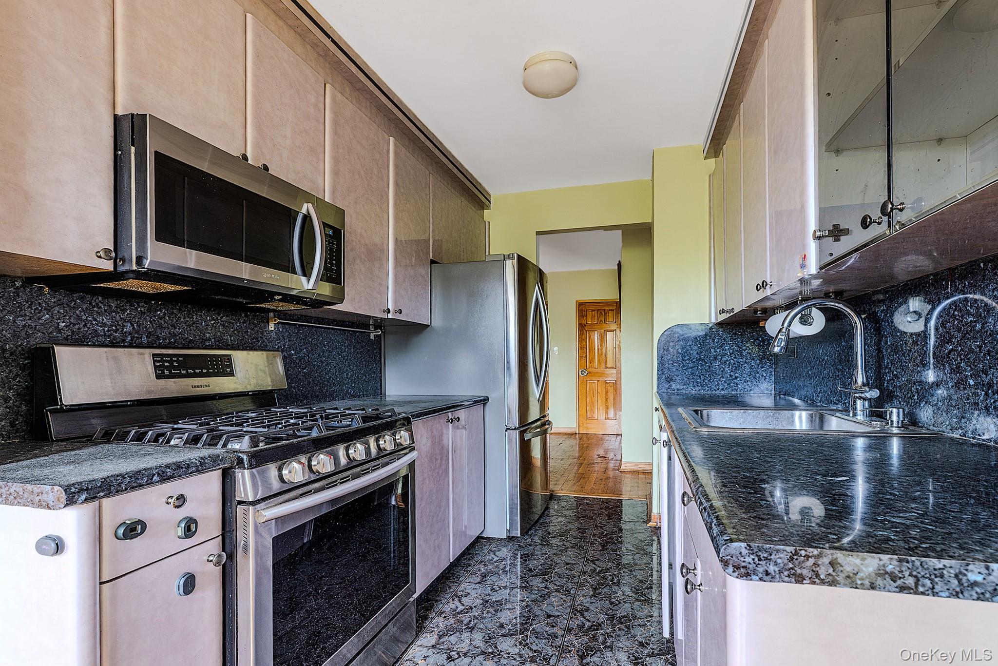 2727 Ocean Parkway, Unit D18 photo 10