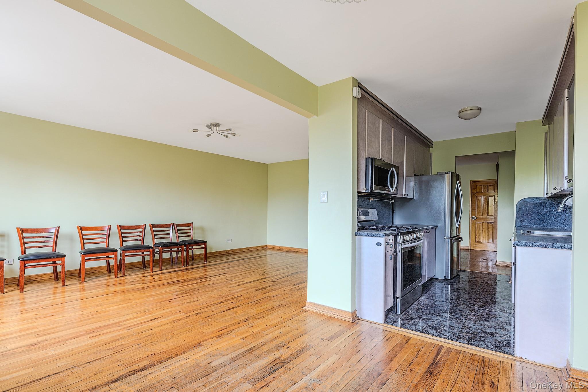 2727 Ocean Parkway, Unit D18 photo 9