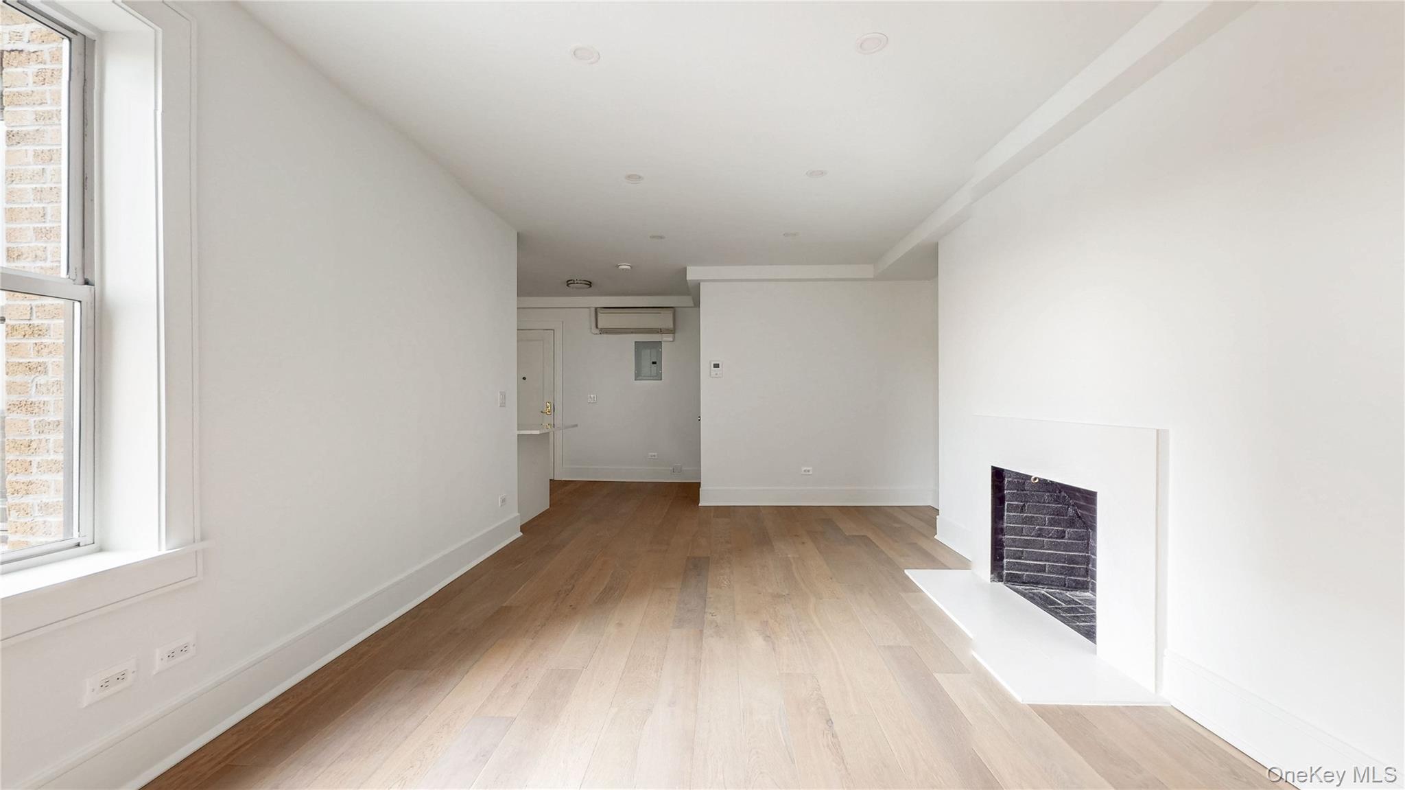 14809 Northern Boulevard, Unit 5M photo 10