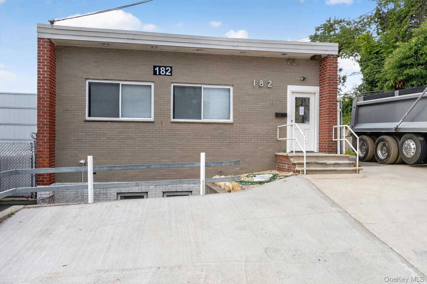 182 Fairchild Avenue – For Rent