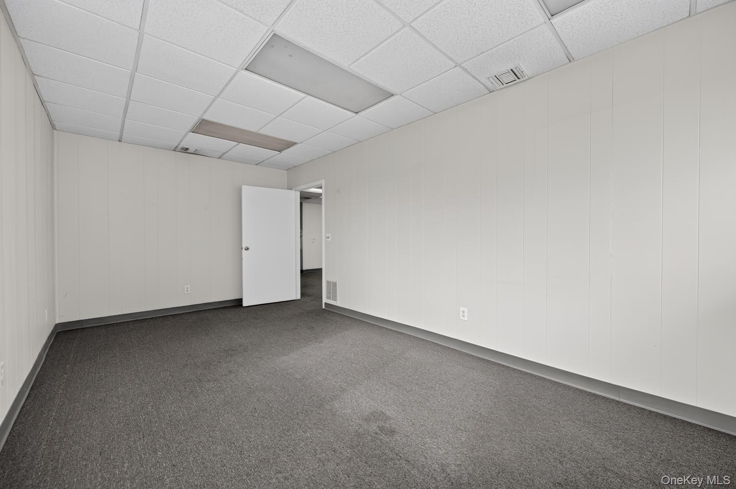 182 Fairchild Avenue – For Rent photo 15