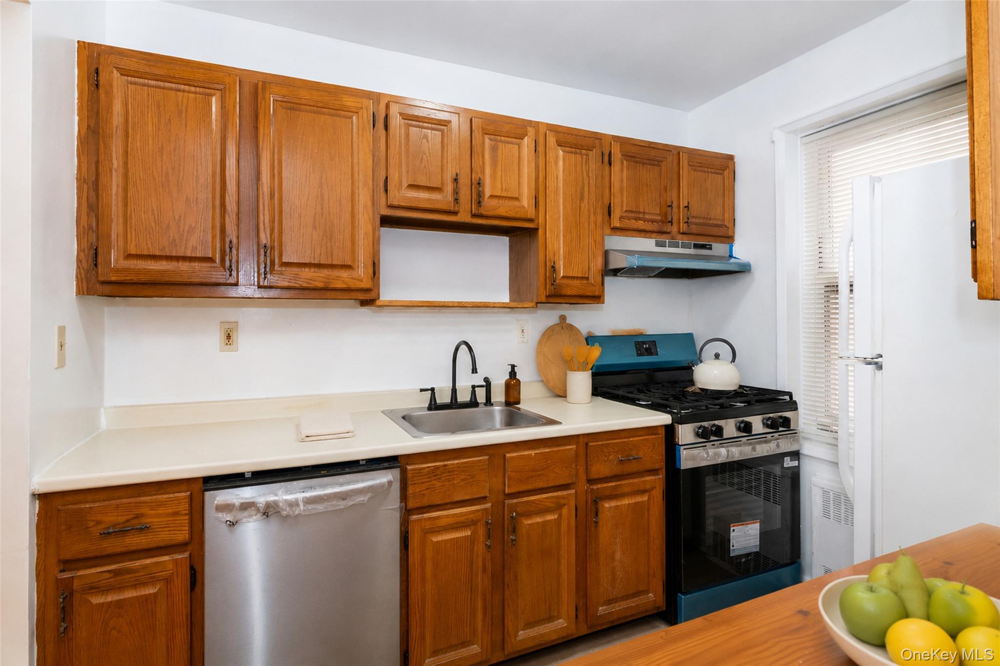 70 Locust Avenue, Unit B405 photo 17