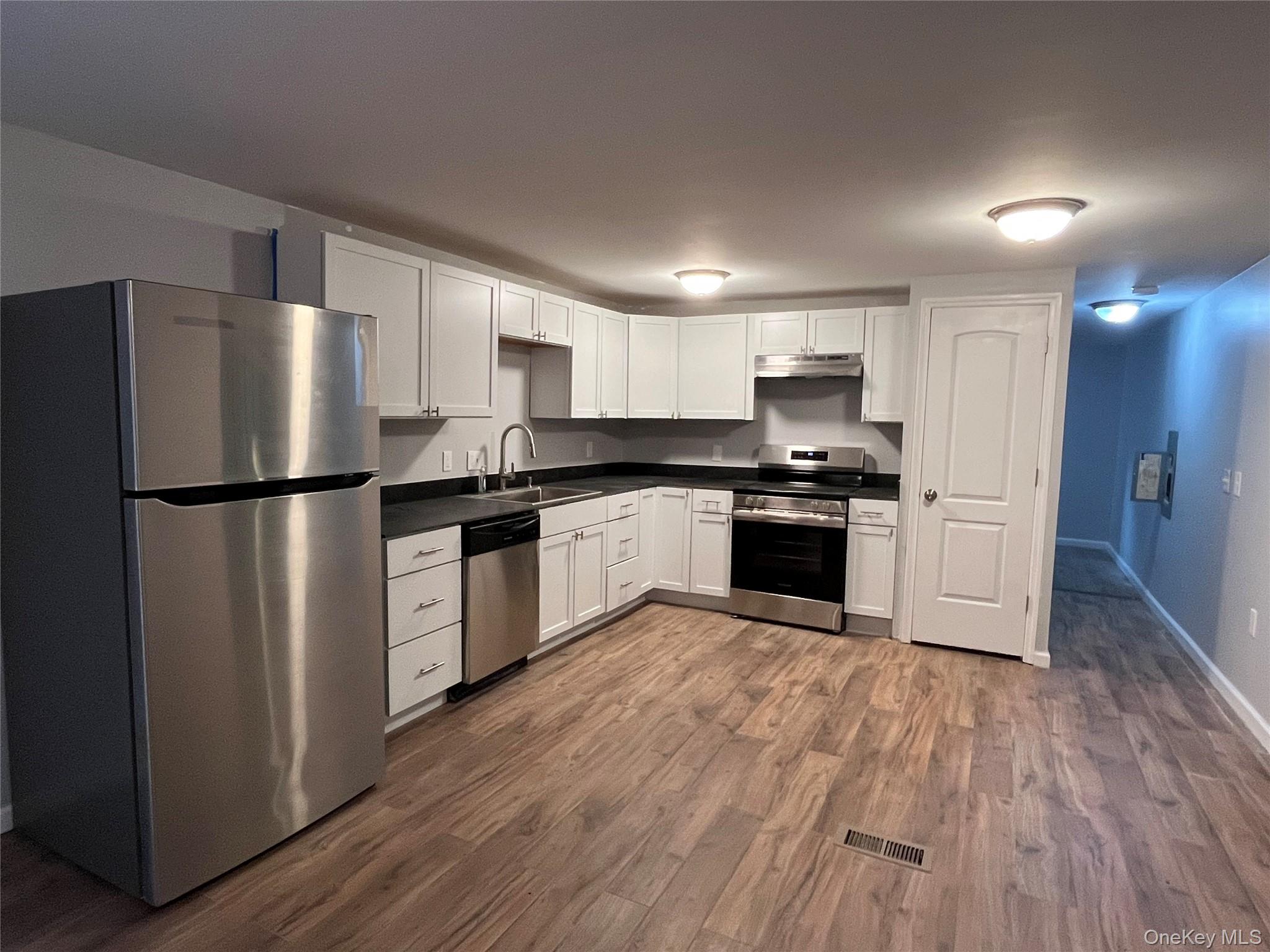 21 Browns Road – For Sale photo 9
