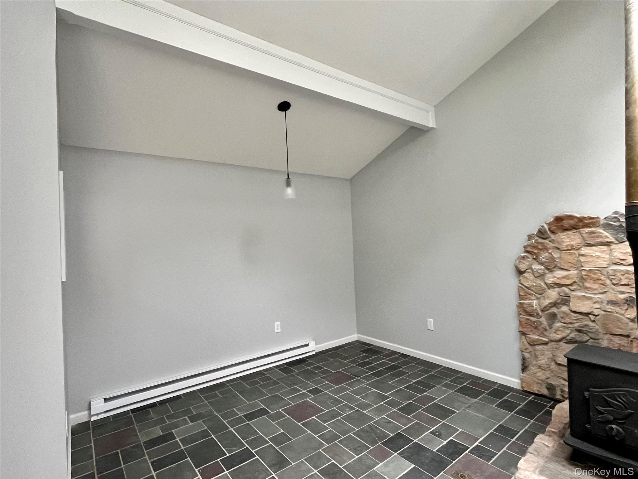 21 Browns Road – For Sale photo 6