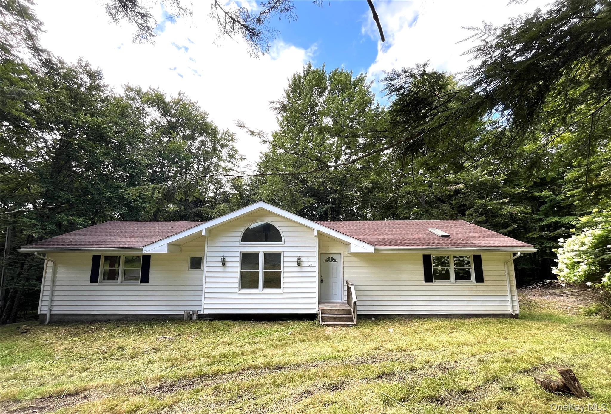 21 Browns Road – For Sale photo 4