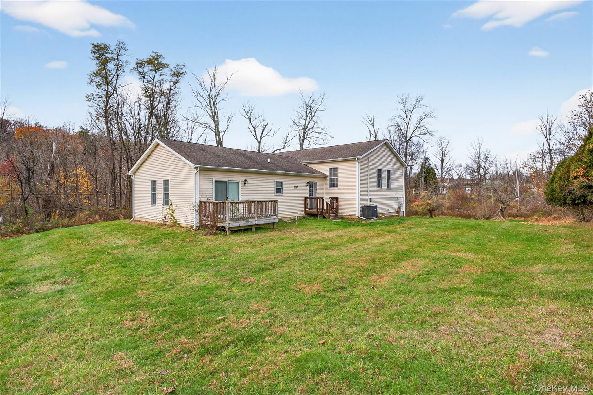 98 Black Creek Road – For Rent photo 33
