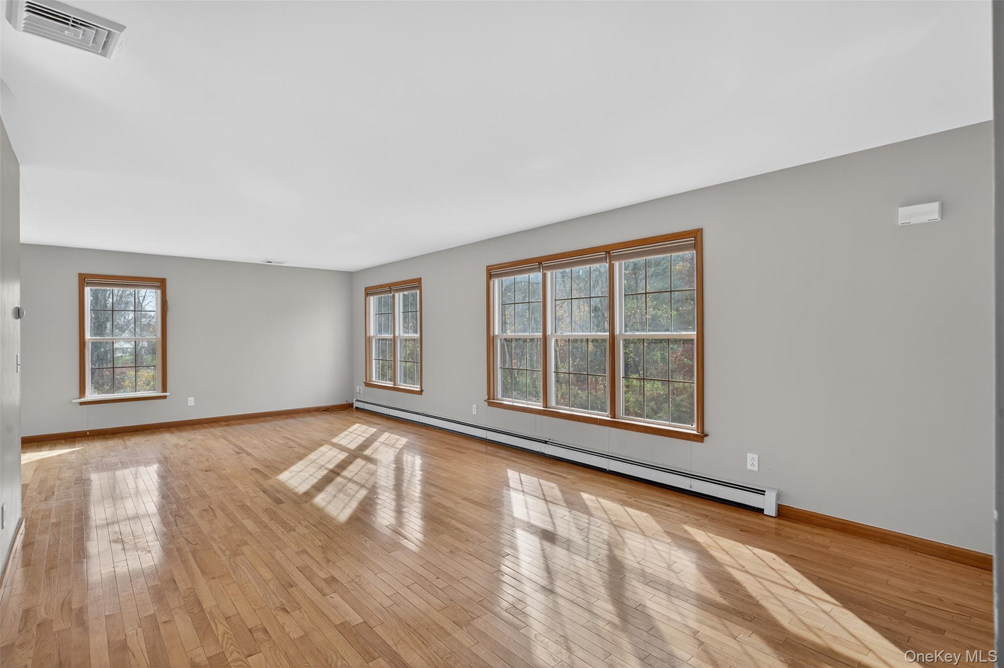 98 Black Creek Road – For Rent photo 8