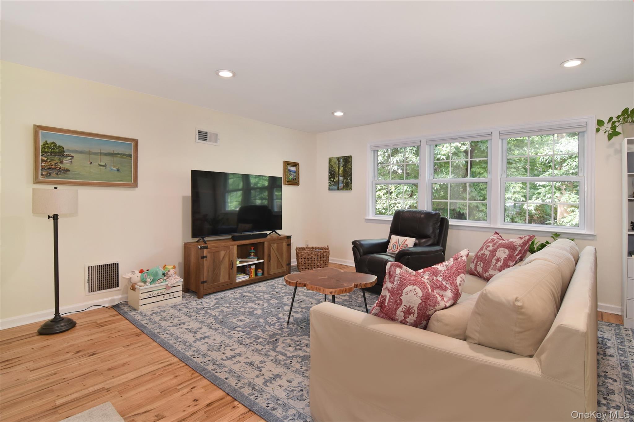 124 Texas Avenue – For Sale photo 3