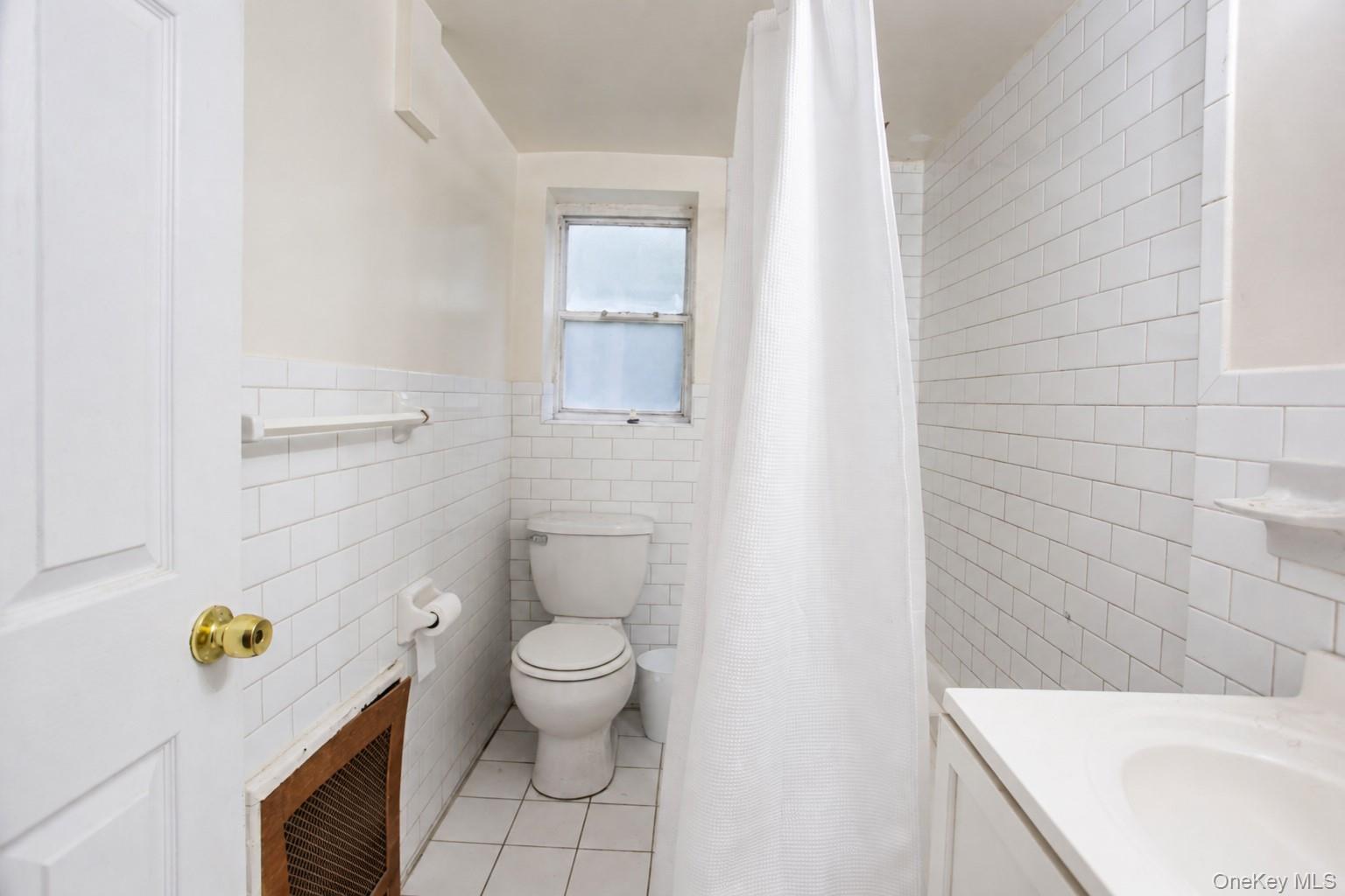 325 Shore Road, Unit C photo 7