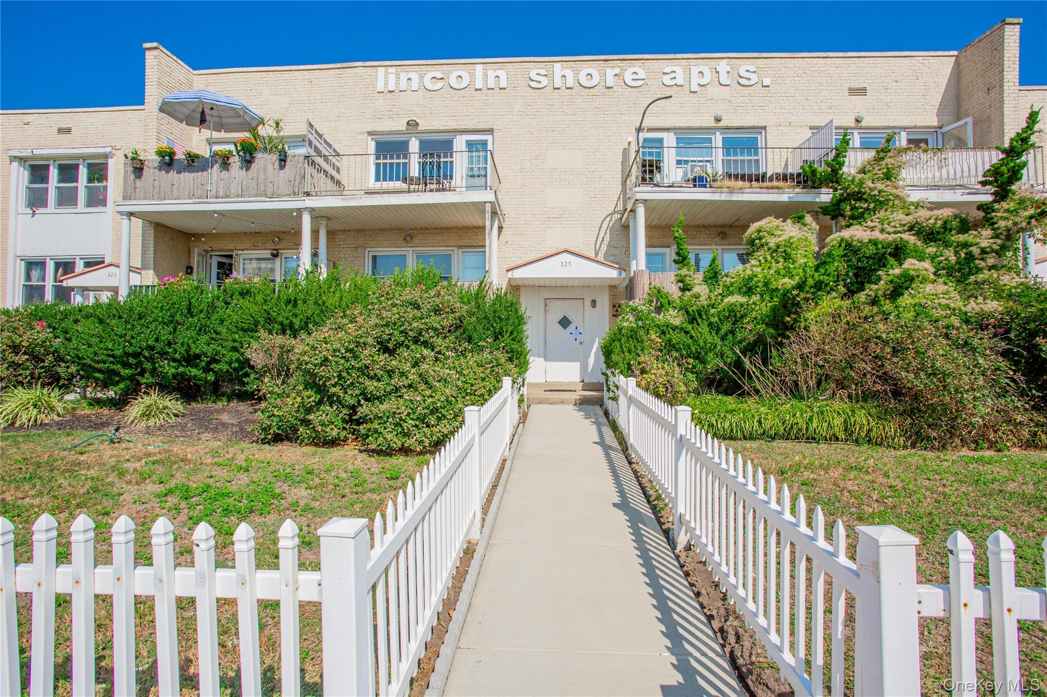 325 Shore Road, Unit C photo 2