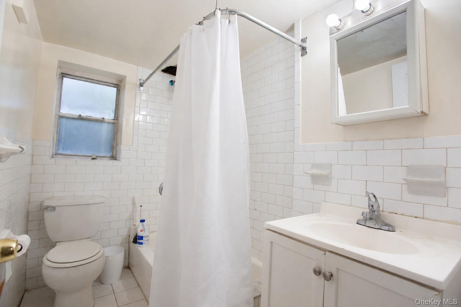 325 Shore Road, Unit C photo 6