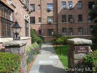 292 Main Street, Unit 6H photo 2