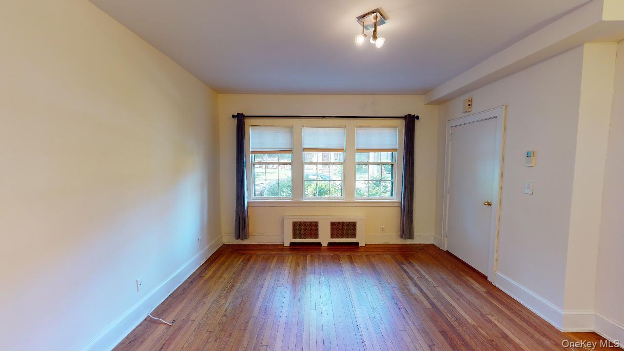 382 Burns Street, Unit 1 photo 5