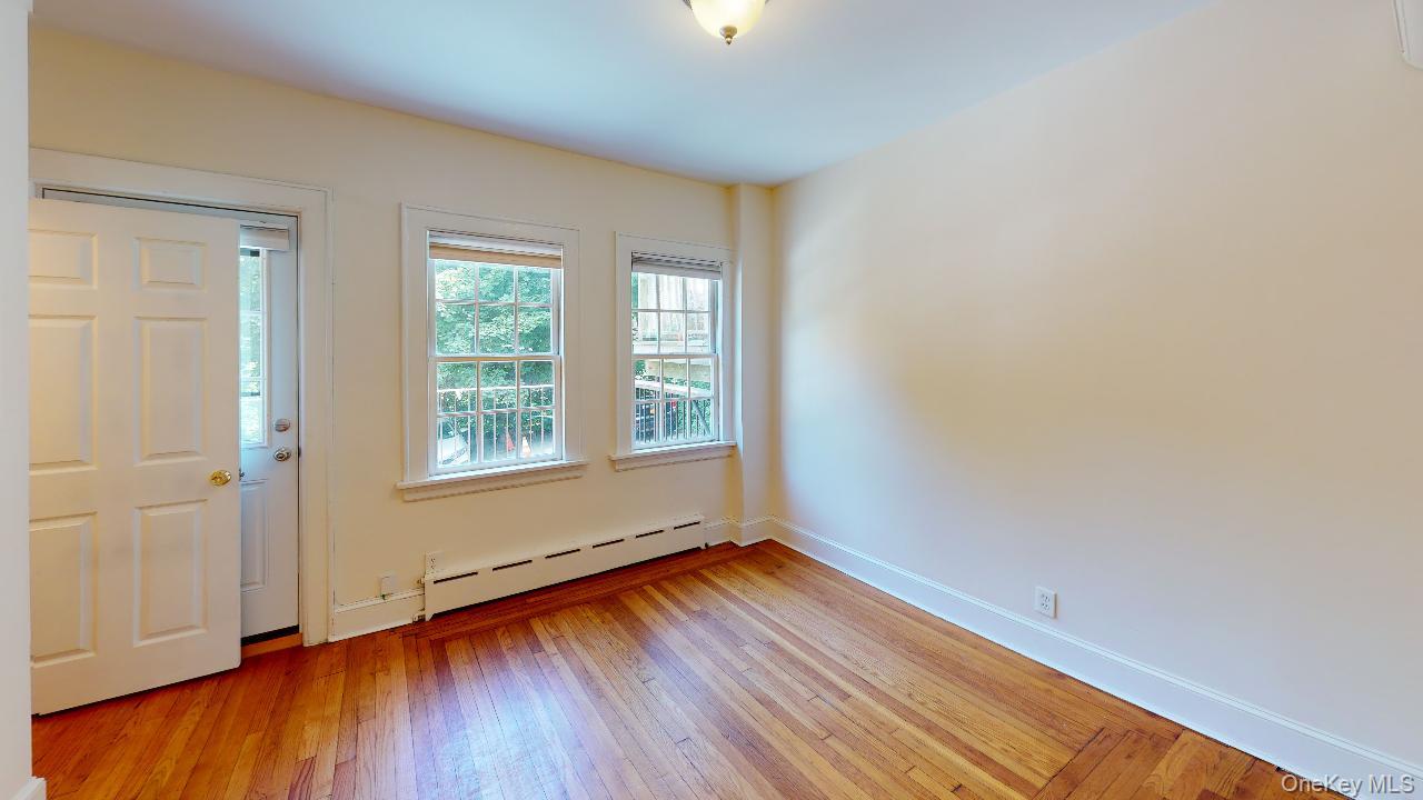 382 Burns Street, Unit 1 photo 12