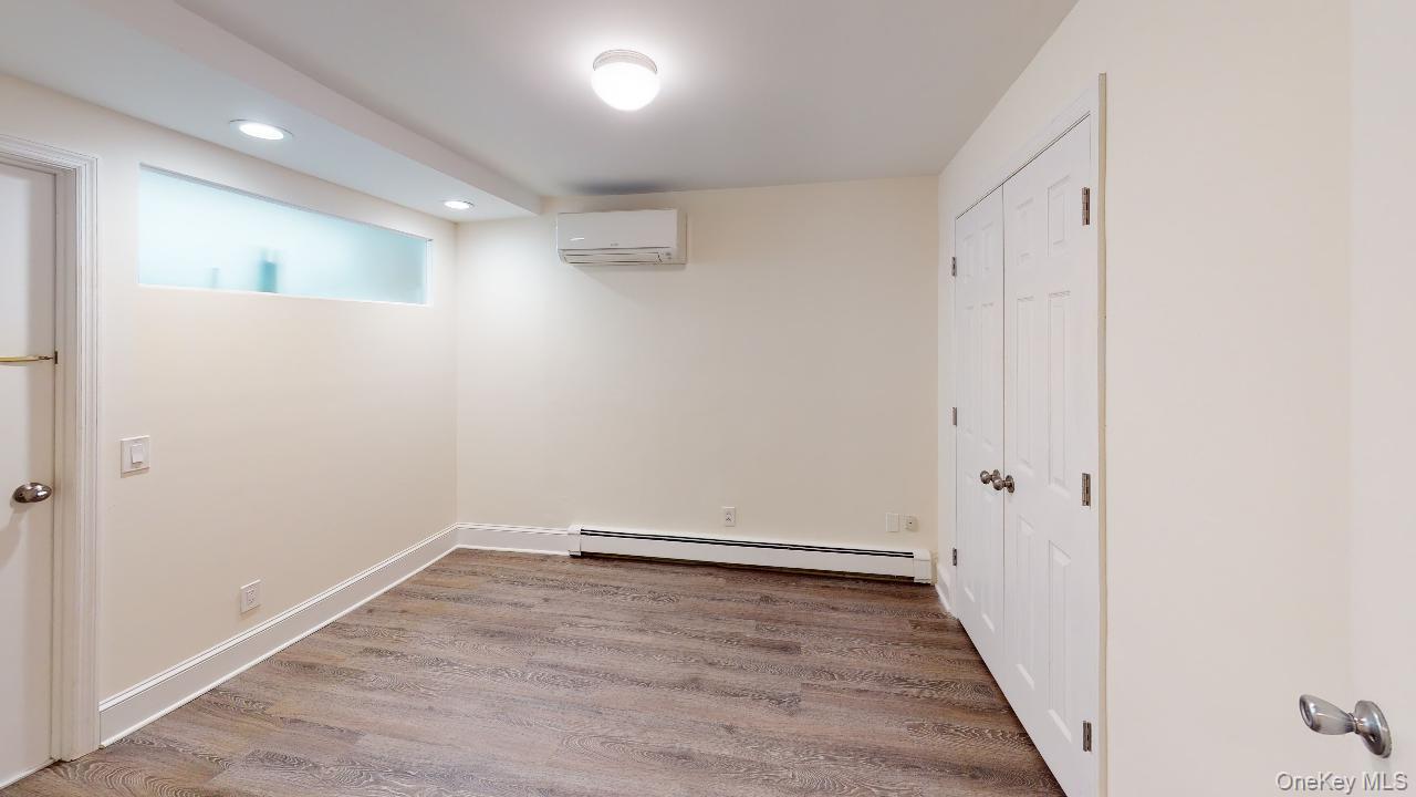 382 Burns Street, Unit 1 photo 22