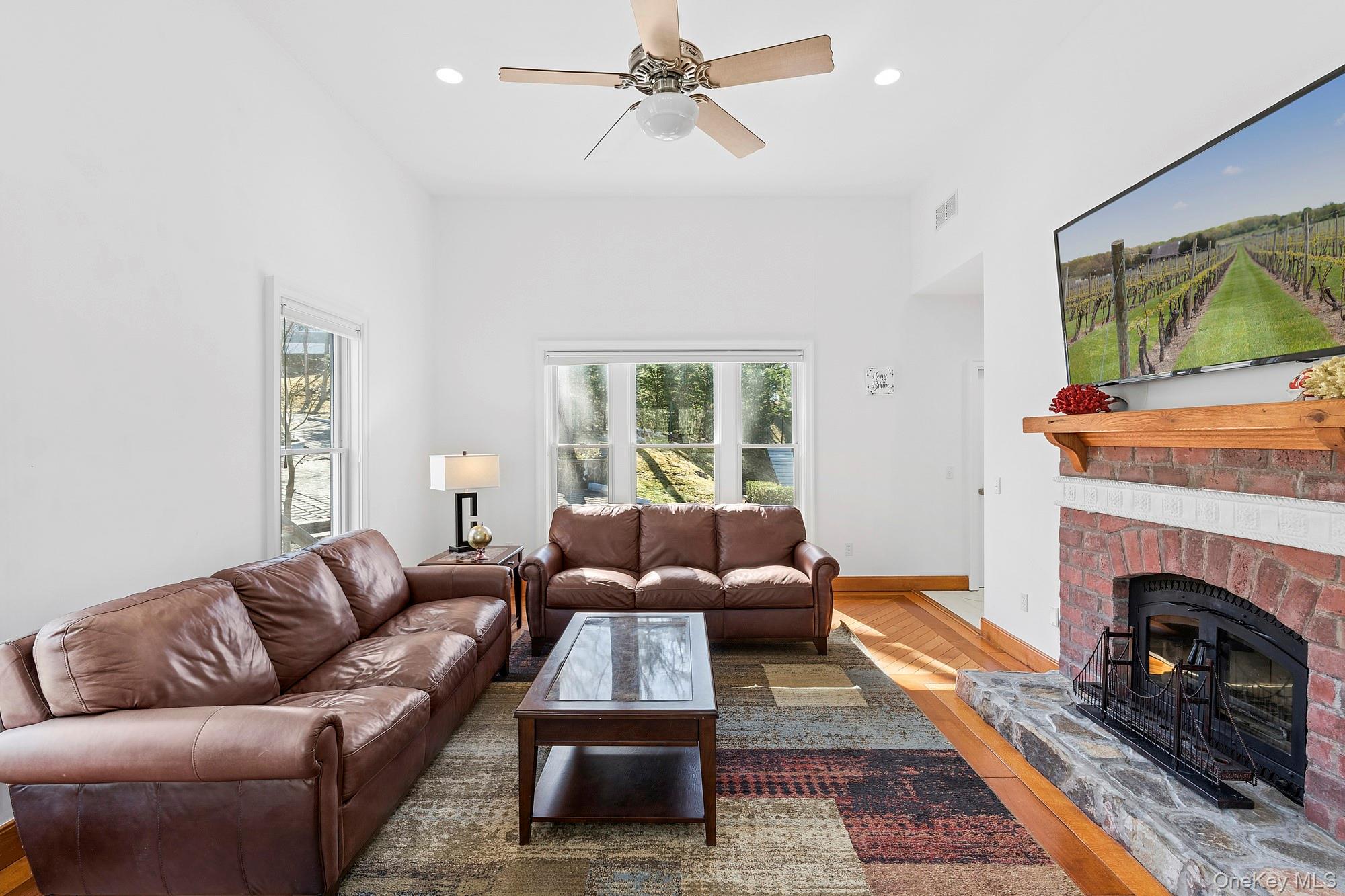 4 Bayview Avenue – For Sale photo 11