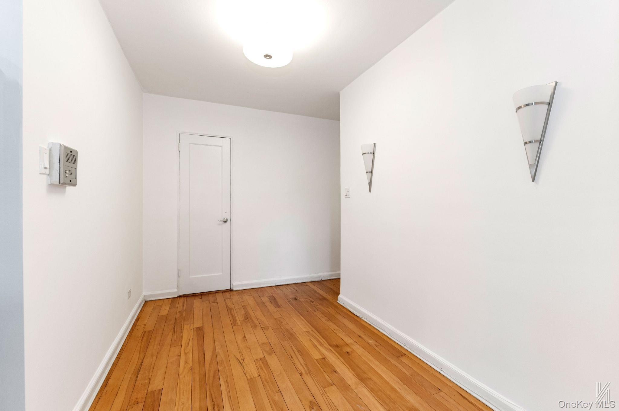 39-25 51st Street, Unit 1F photo 8
