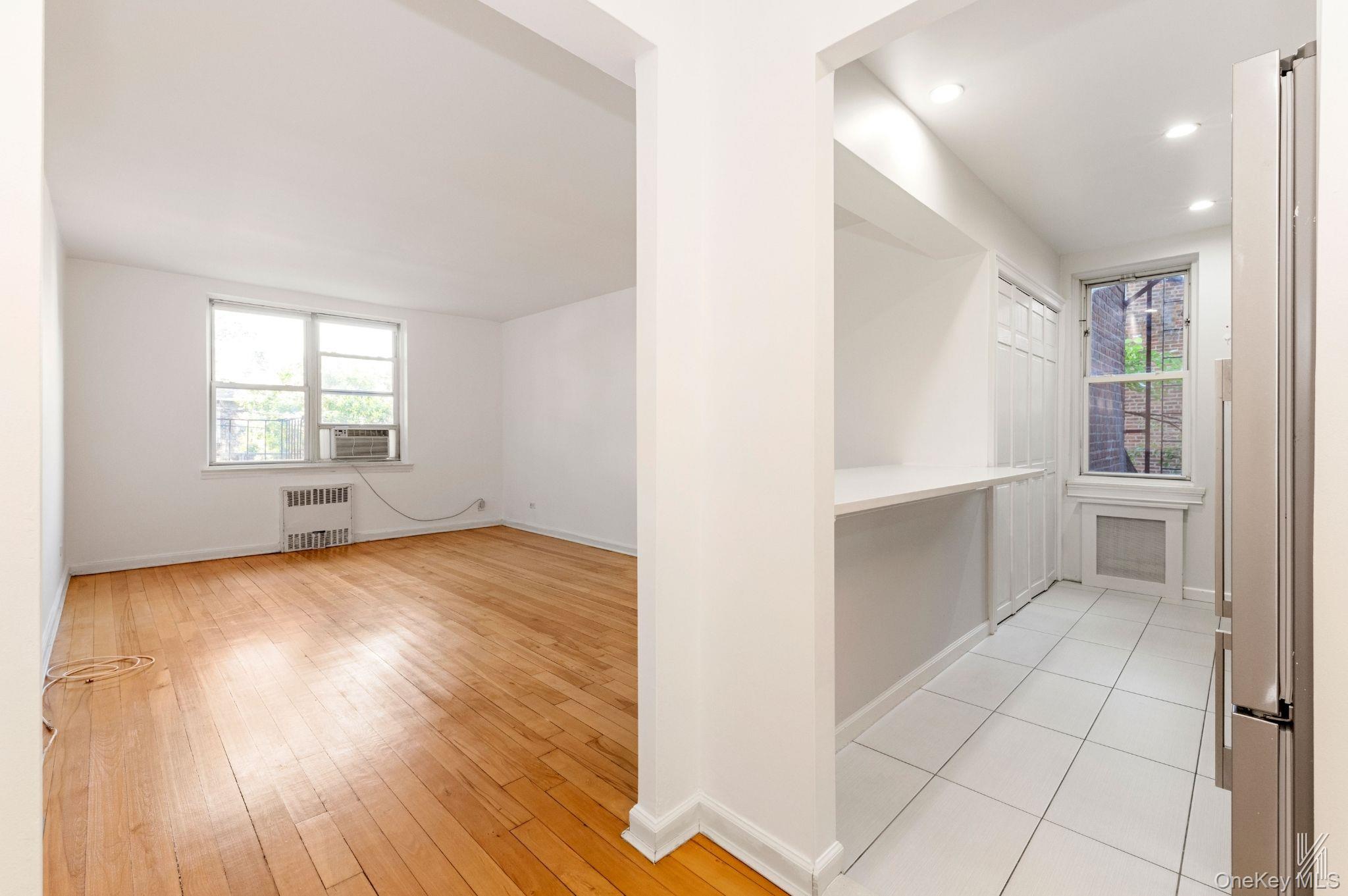 39-25 51st Street, Unit 1F photo 10