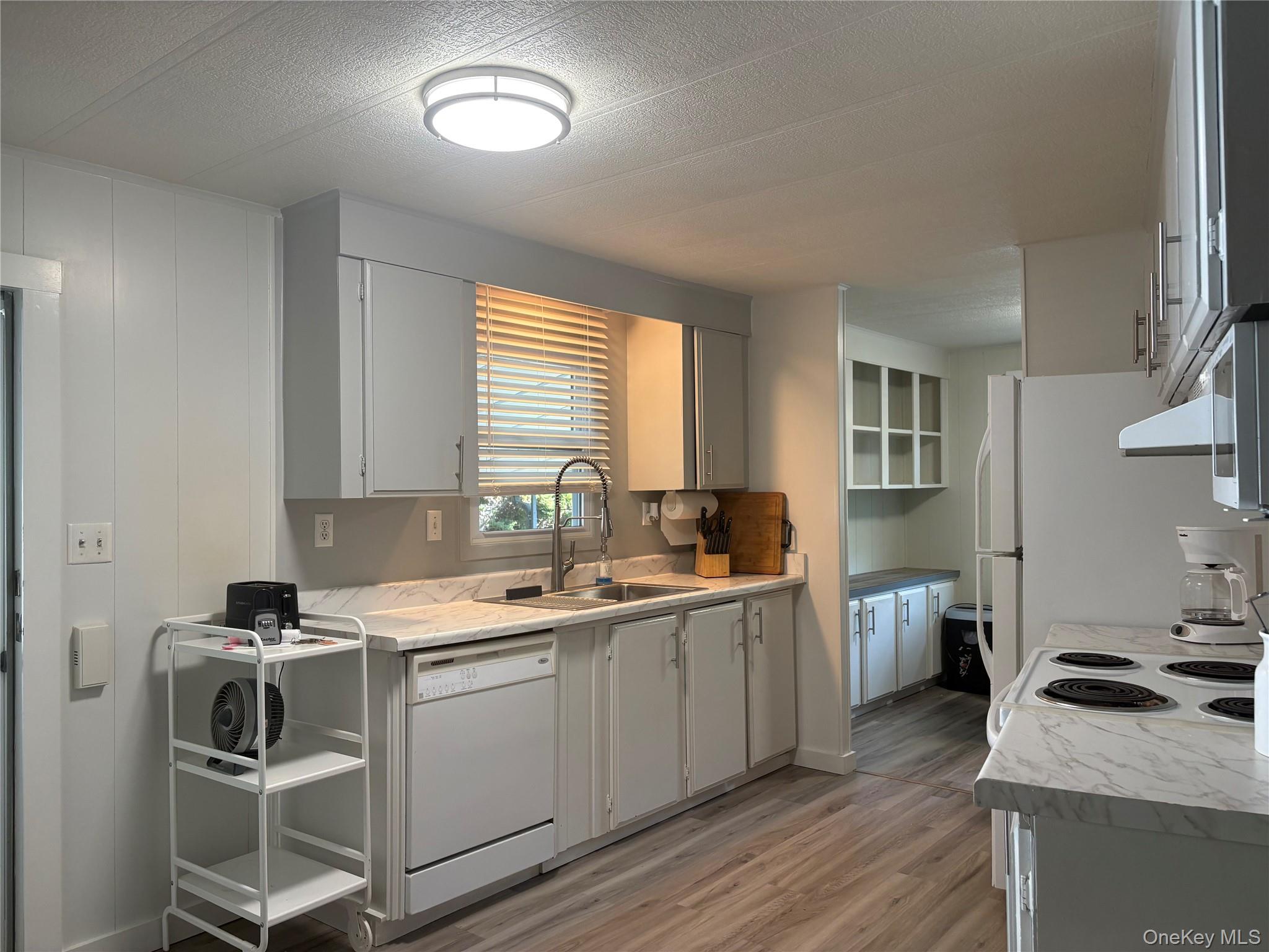 525/124 Riverleigh Avenue, Unit 124 photo 3