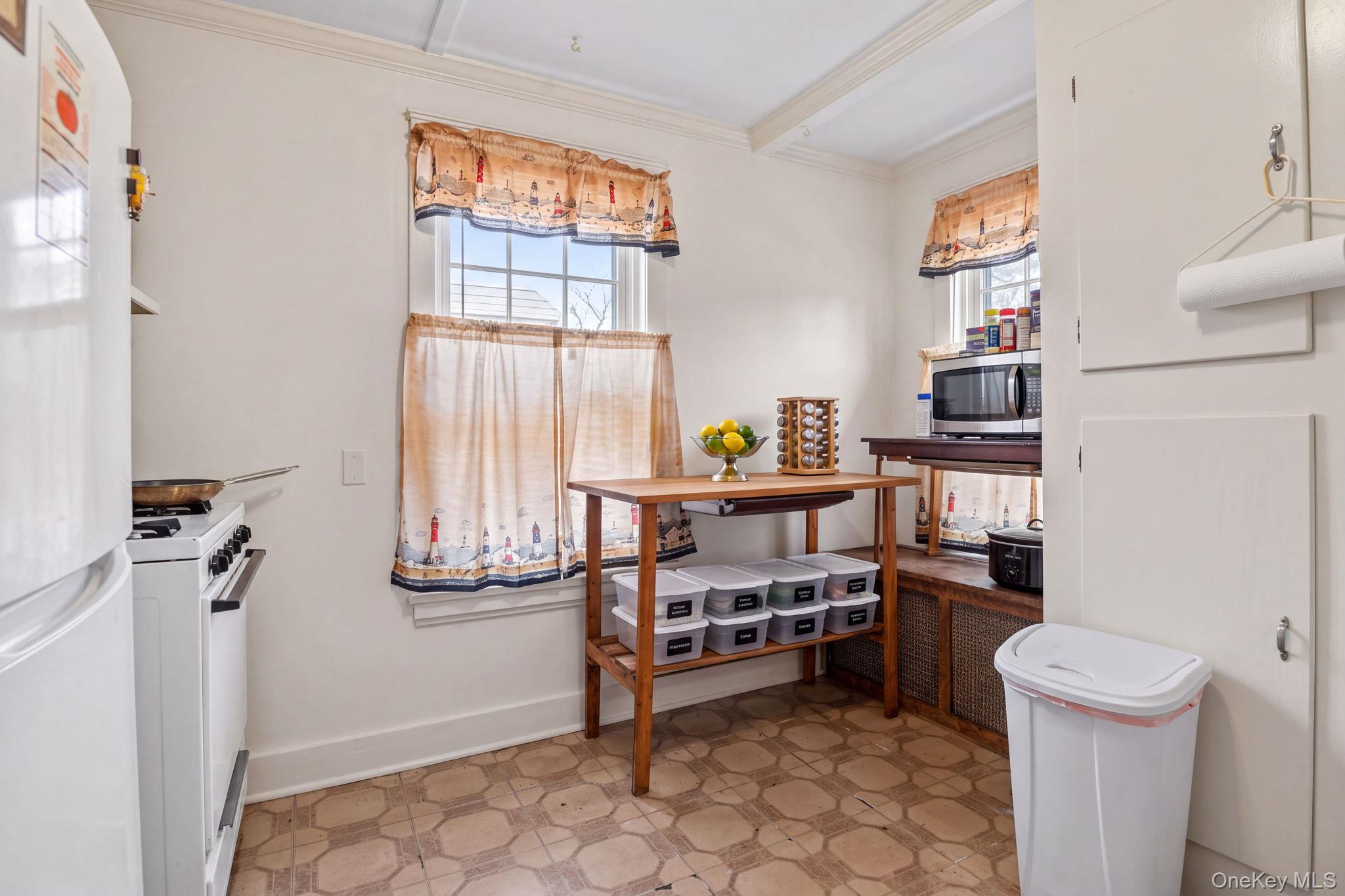 11 S White Street – For Sale photo 22