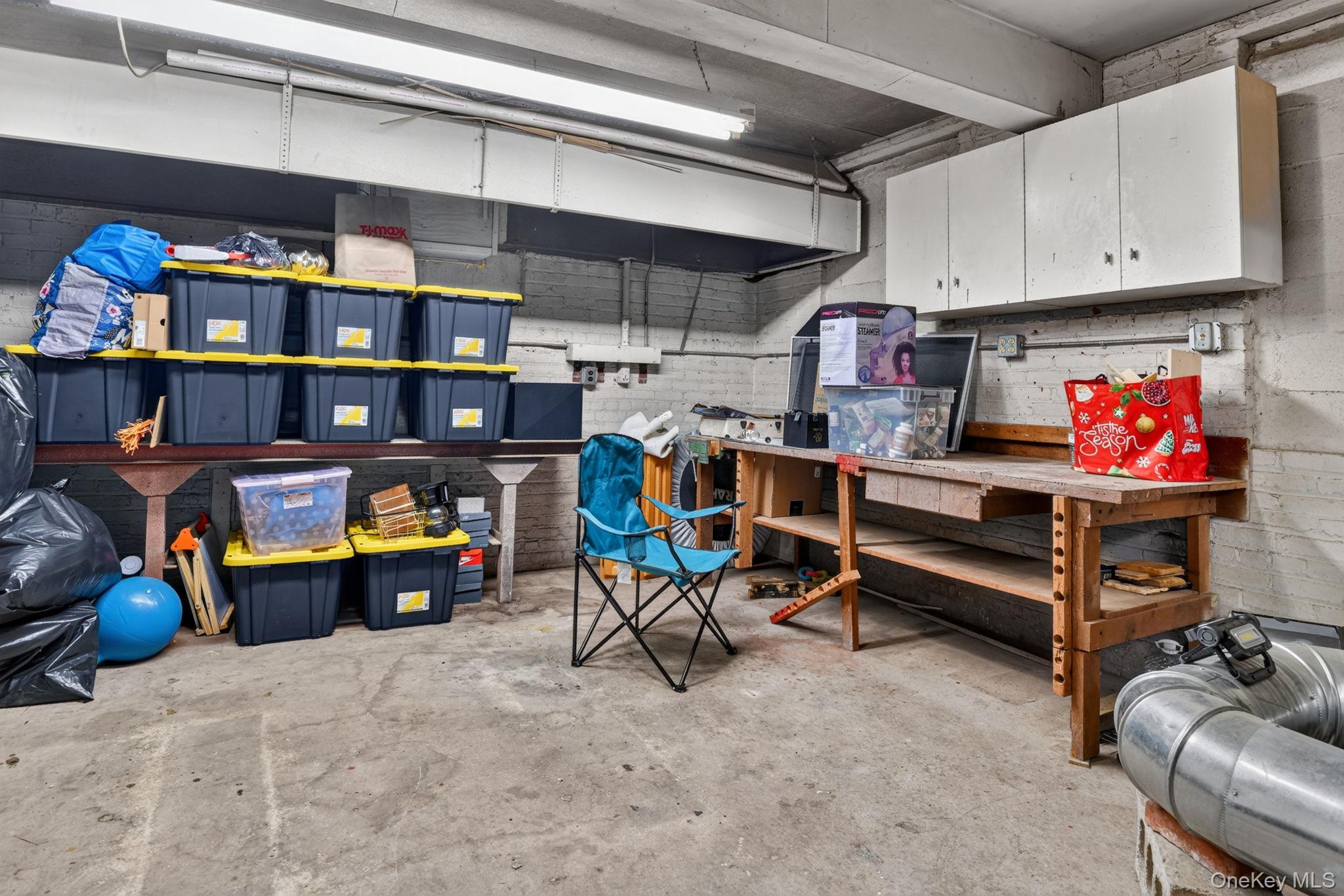 11 S White Street – For Sale photo 11