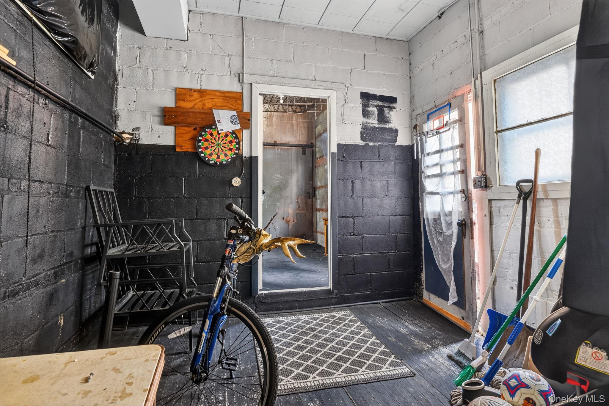 11 S White Street – For Sale photo 14