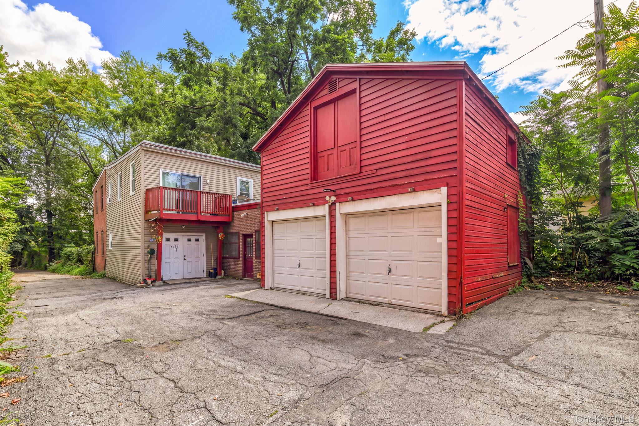 11 S White Street – For Sale photo 3