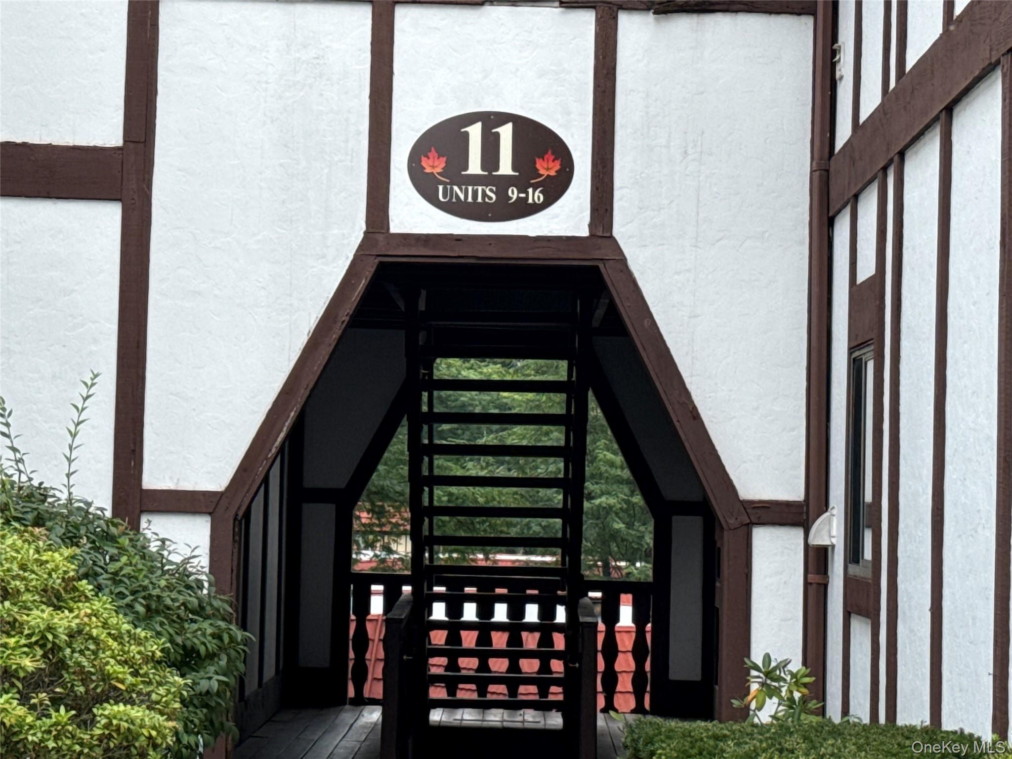 11 Skyline Drive, Unit 12 photo 2