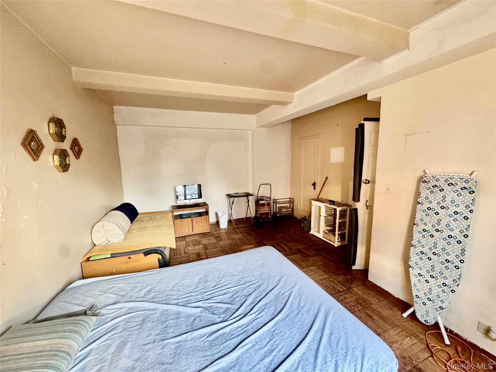 1503 Metropolitan Avenue, Unit 6E photo 3