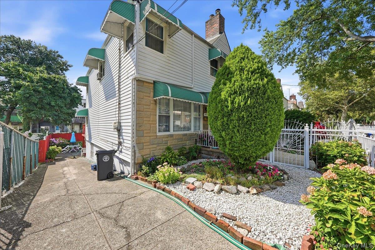 4027 Grace Avenue – For Sale photo 7