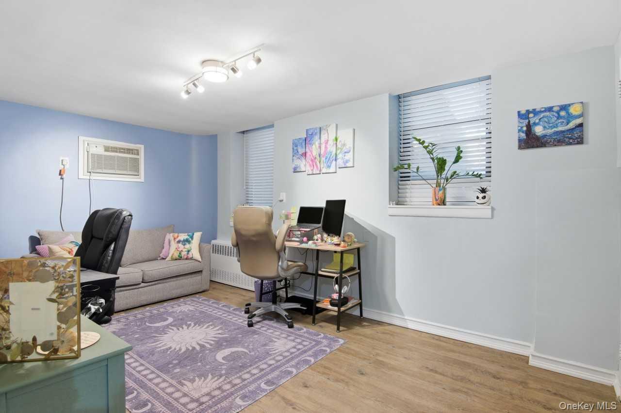 52 Brompton Road, Unit 52 photo 5