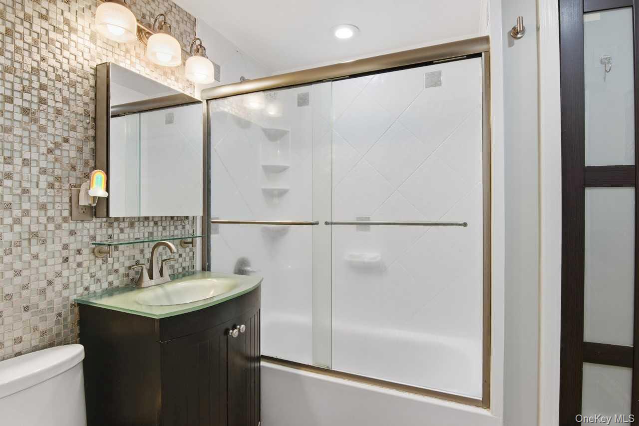 52 Brompton Road, Unit 52 photo 13
