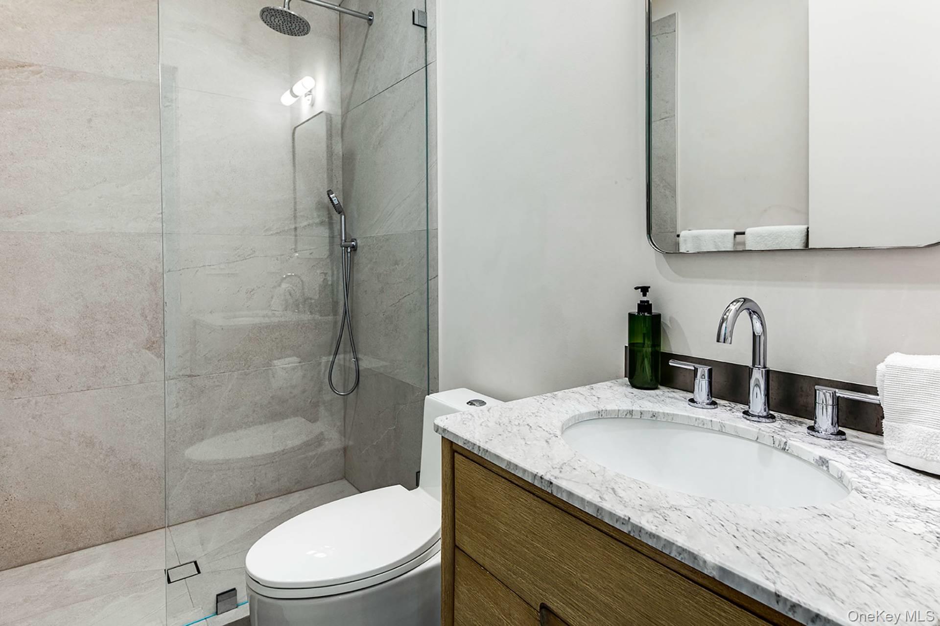 96 Town Lane – For Rent photo 13