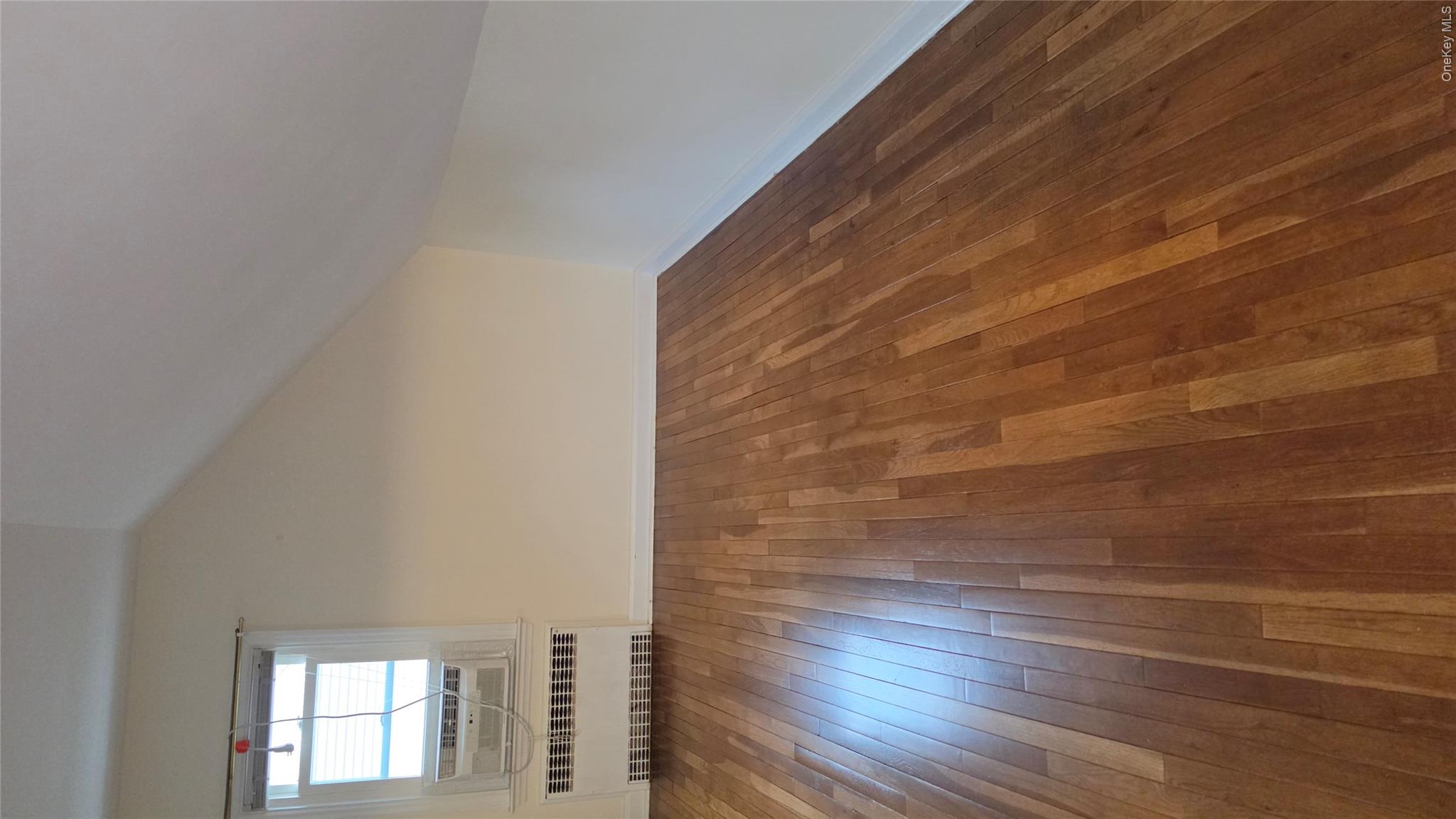 27 Haines Boulevard – For Rent photo 14