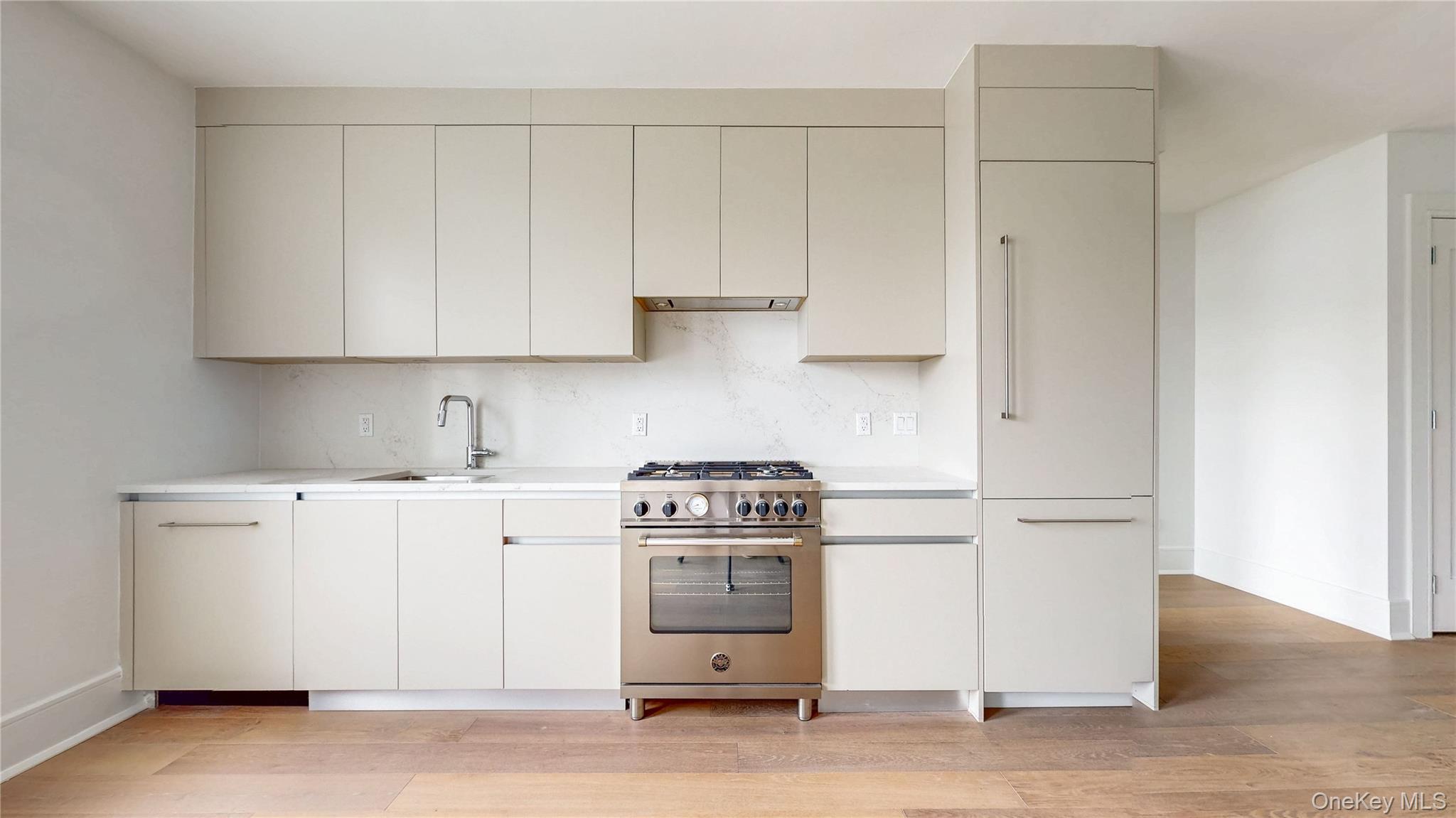 14809 Northern Boulevard, Unit 5J photo 9
