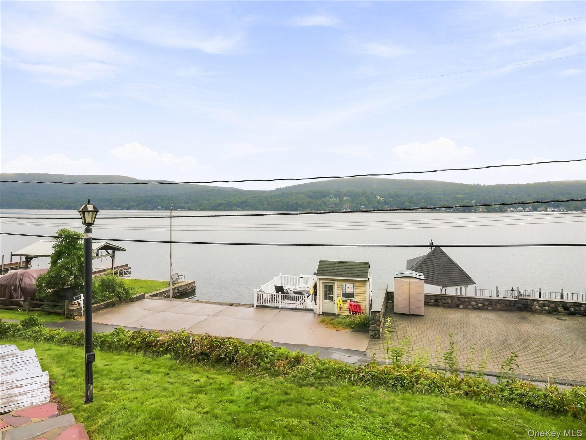 107 Lake Shore Road – For Sale photo 19
