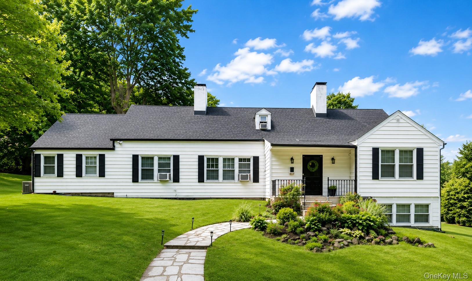 85 Nassau Drive – For Sale