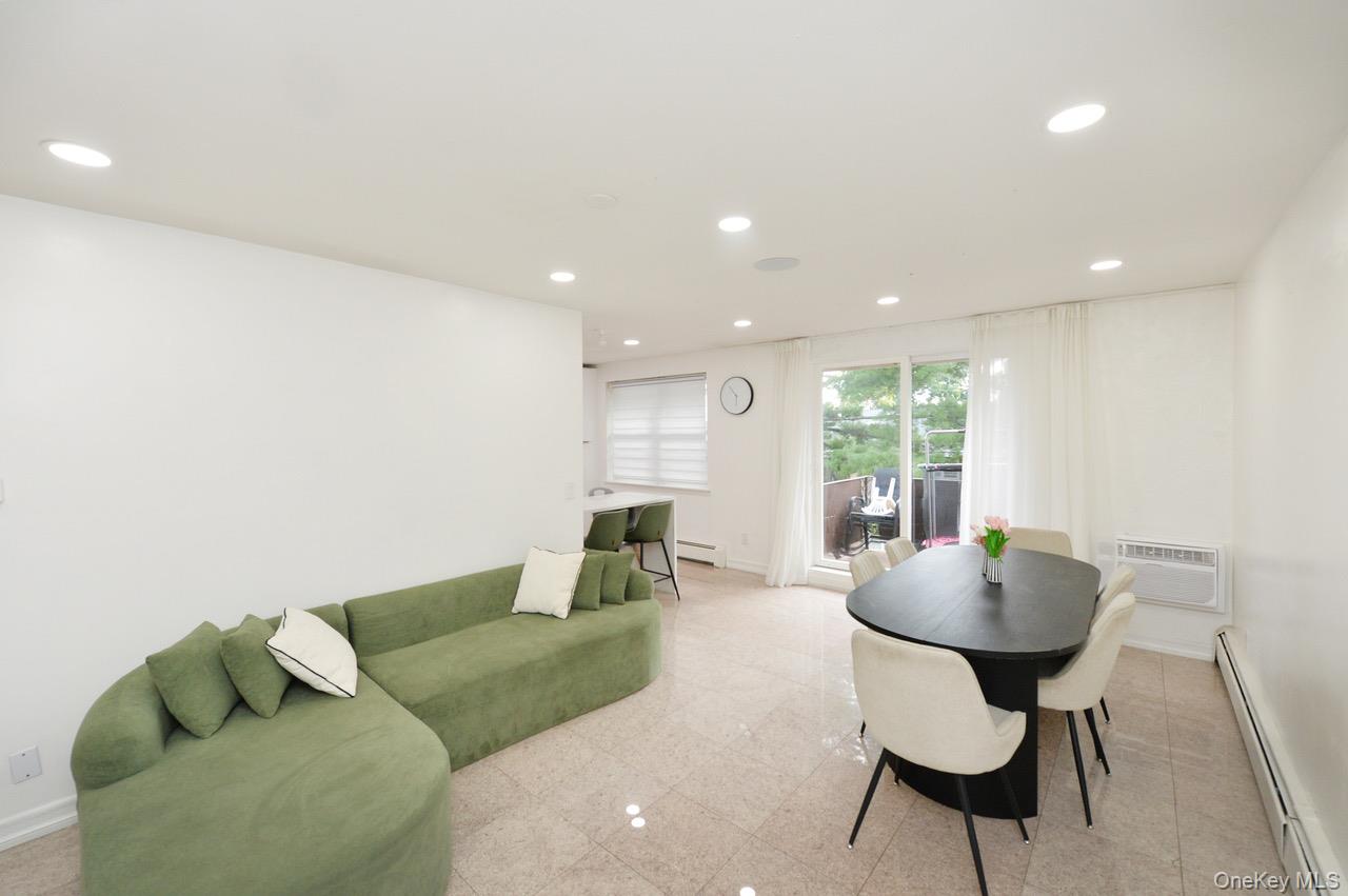 232 Kearsing Parkway, Unit G photo 4