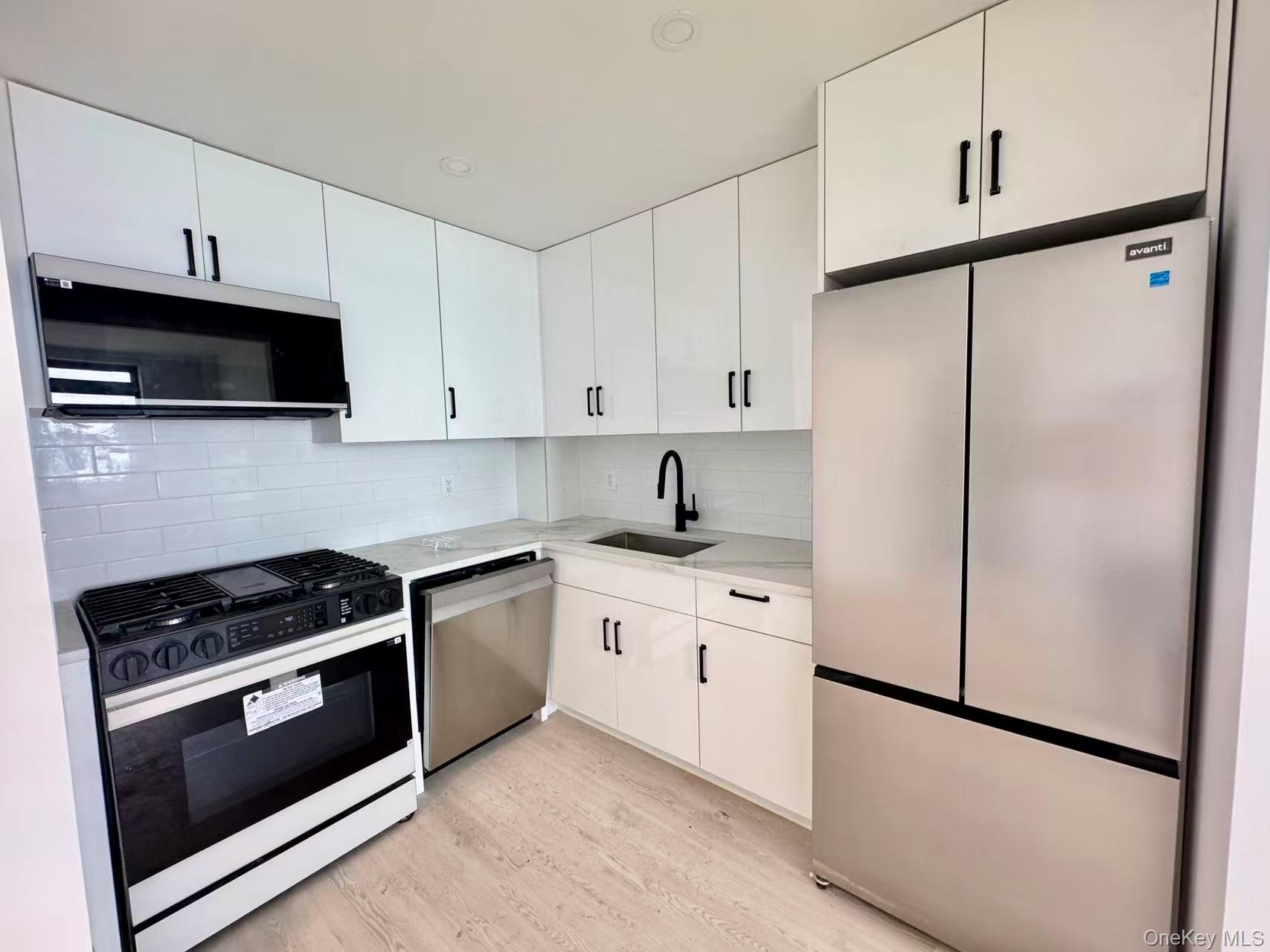 1434 110th Street, Unit 6B photo 11