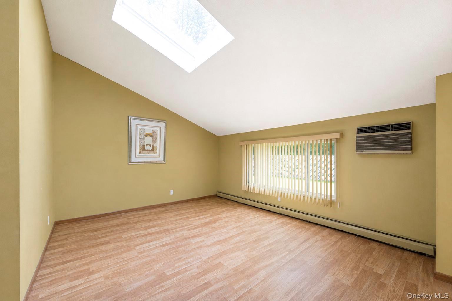 25 Hewes Street – For Rent photo 28